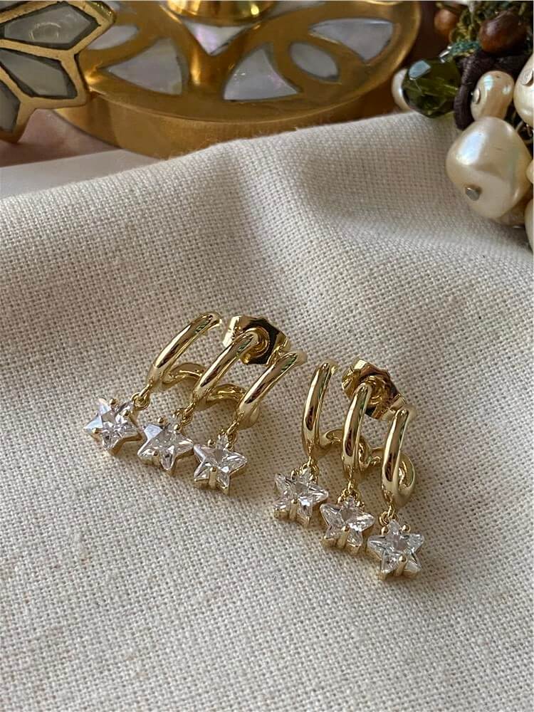 VIP 14K Yıldız Sallantılı Kaburga Küpe