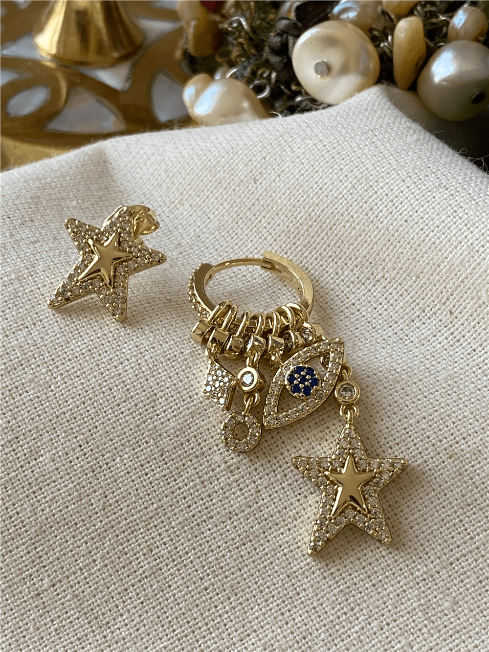VIP 14K Yıldız ve Göz Charmlı Küpe