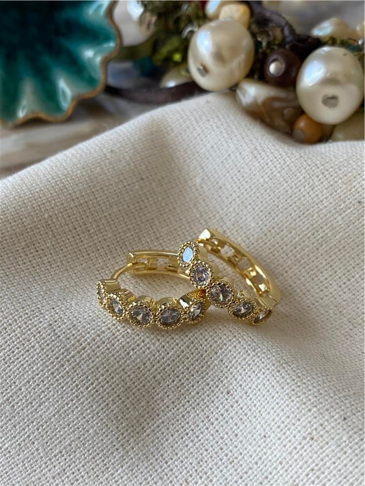 VIP 14K Yuvarlak Taşlı Mini Halka Küpe