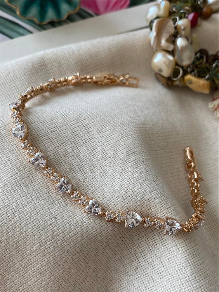 VIP Benalla Bileklik