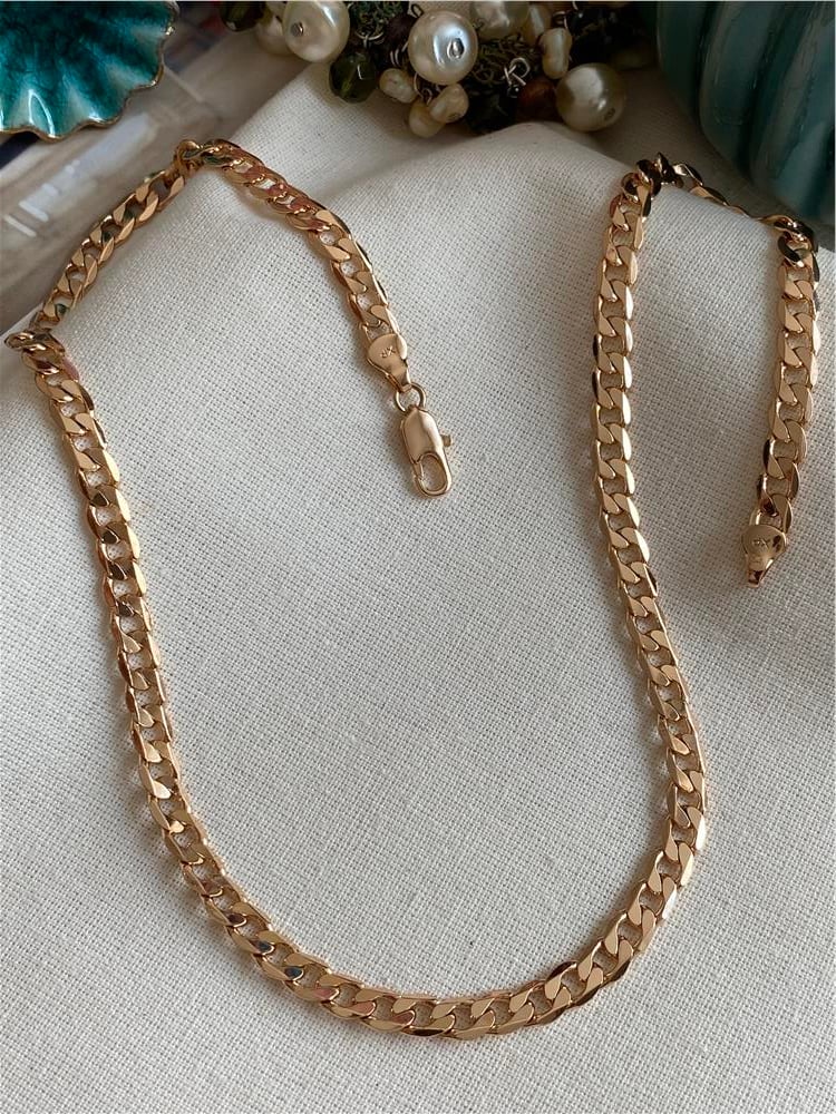 VIP Classic Chain Kolye