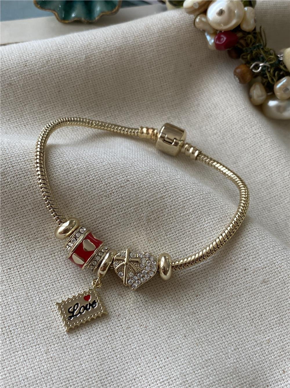 VIP Love Charmlı Bileklik