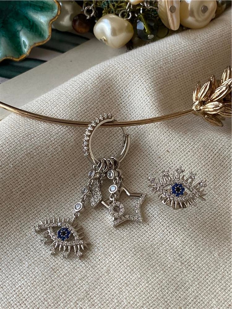 VIP Sallantılı Gözler Küpe