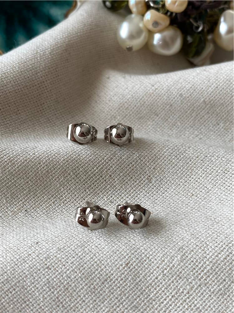 VIP Silver Topçuk Küpe