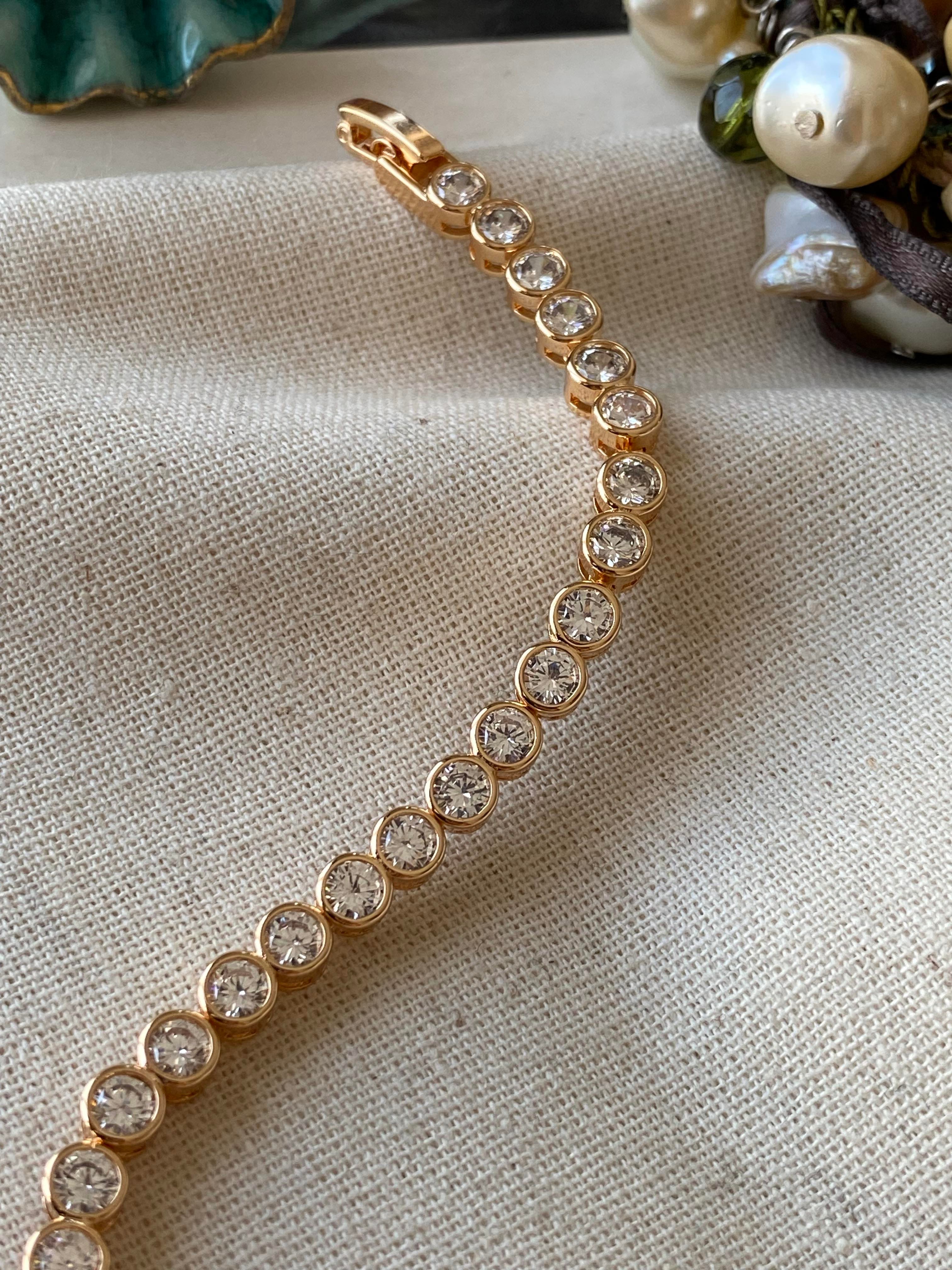 VIP Sıralı Daire Bileklik