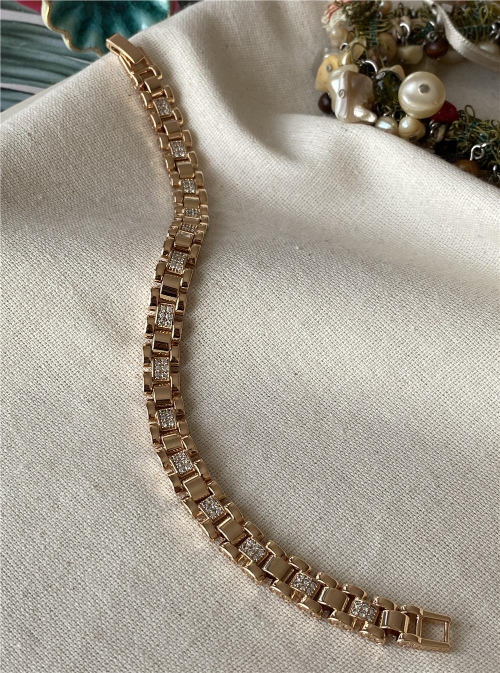 VIP Taşlı Örme Bileklik