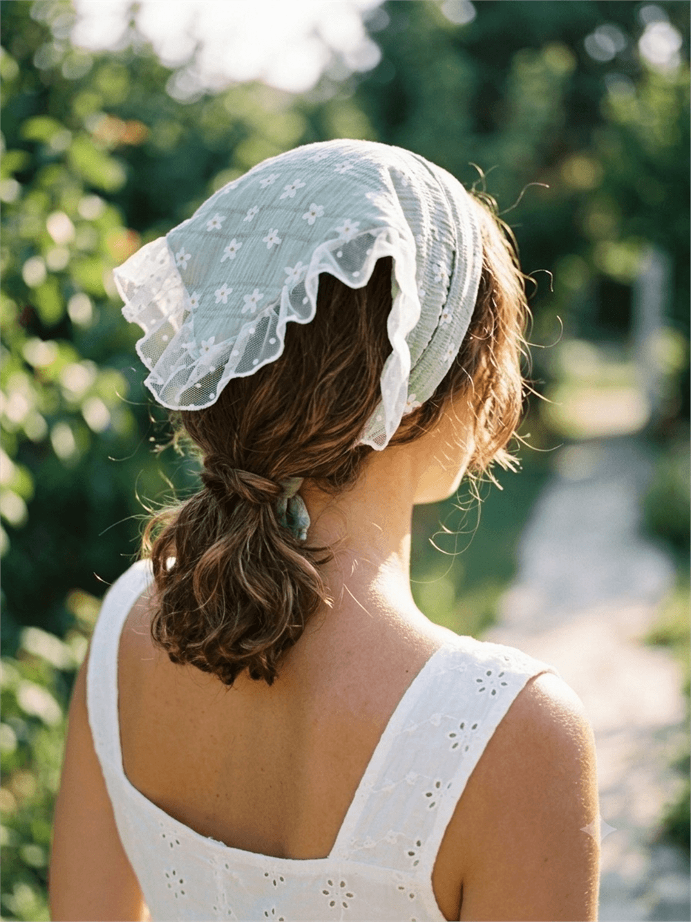 Yeşil Bandana Detaylı Taç