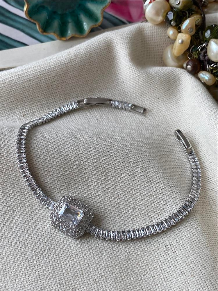 Zirconium Kesme Taş Baget Suyolu Bileklik