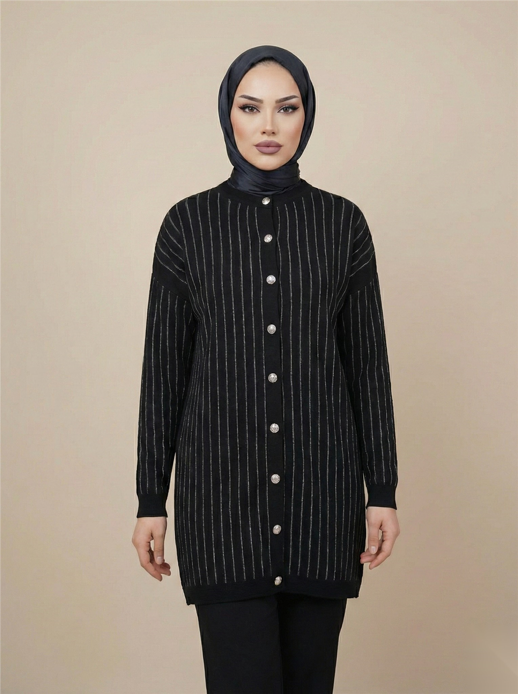 140501 NEFİSE SİMLİ TRİKO KISA HIRKA