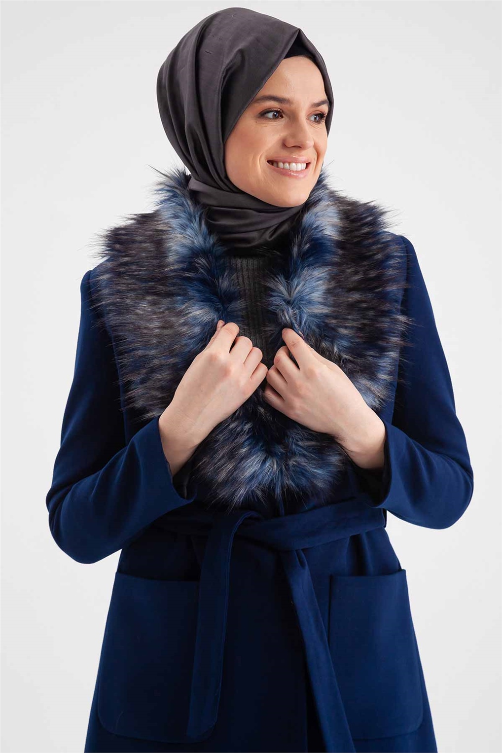 Sitare Kaşmir Yakası Kürklü Kaban 21K5008- Laci