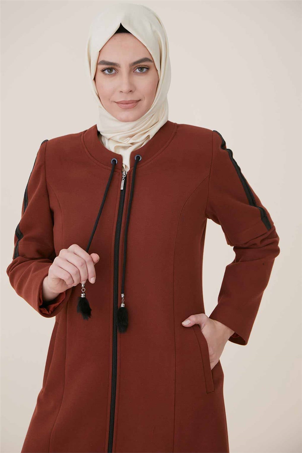 Sitare Kolları Derili Manto 20K715- Tarçın