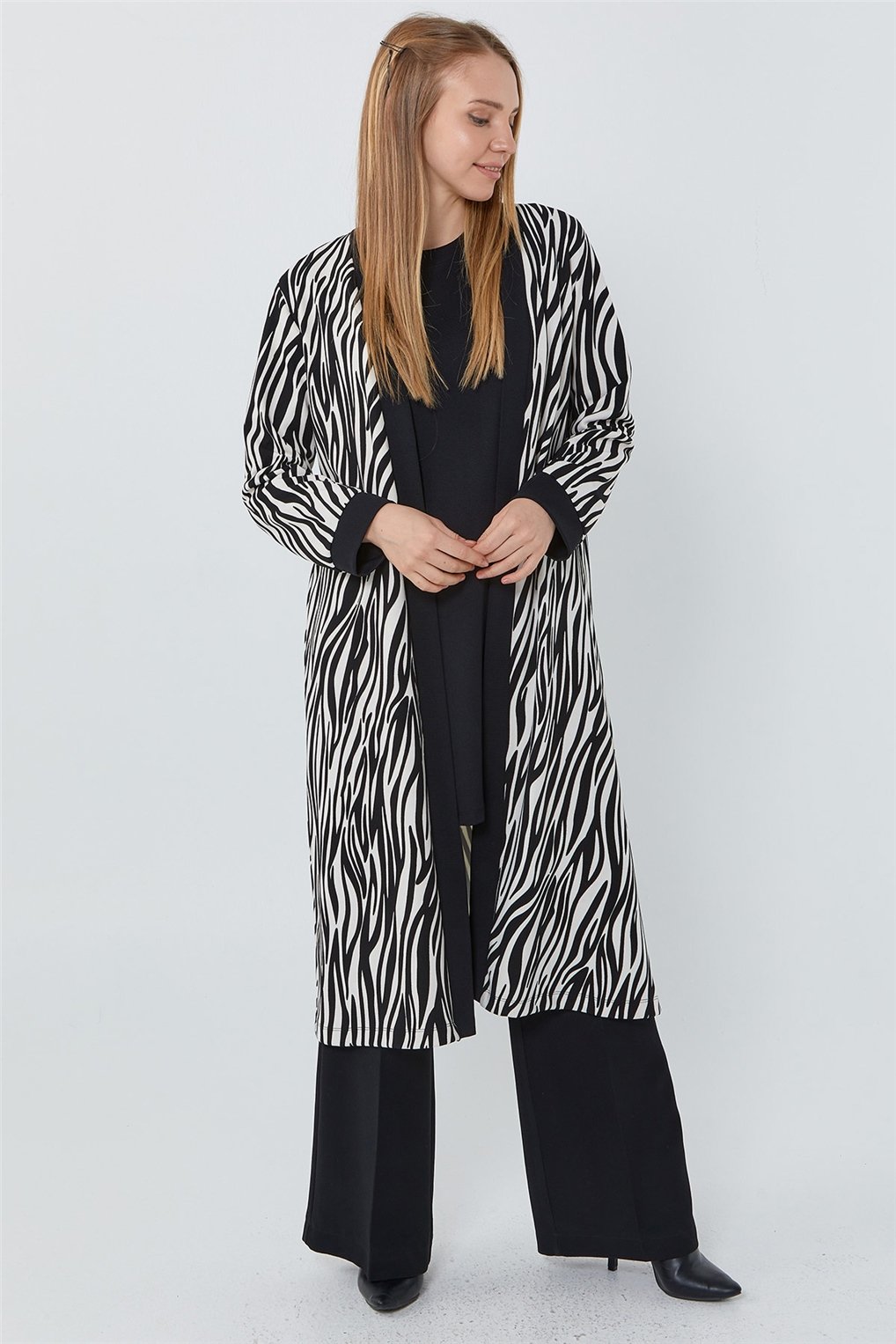 SİTARE OTTOMAN HIRKA TAKIM 230594- Siyah / Beyaz