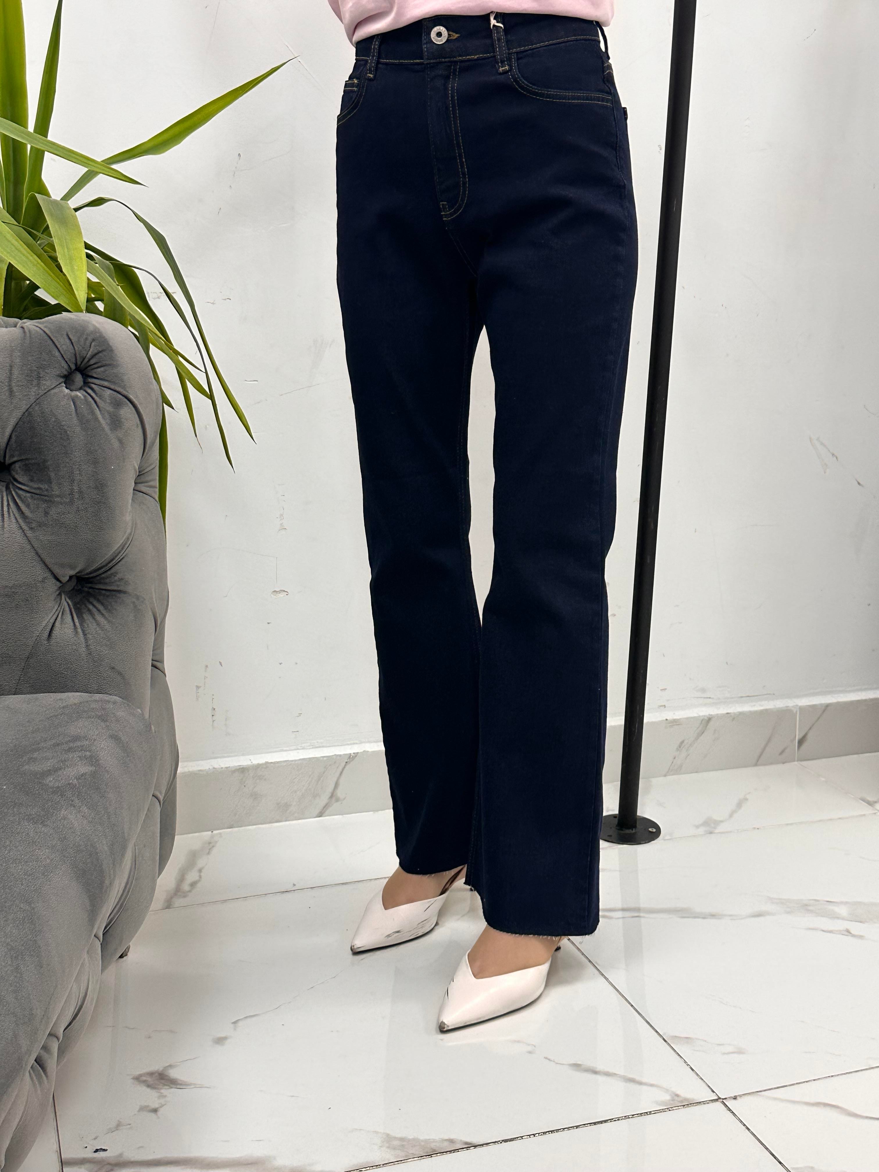 Kesik Paça Koyu Mavi