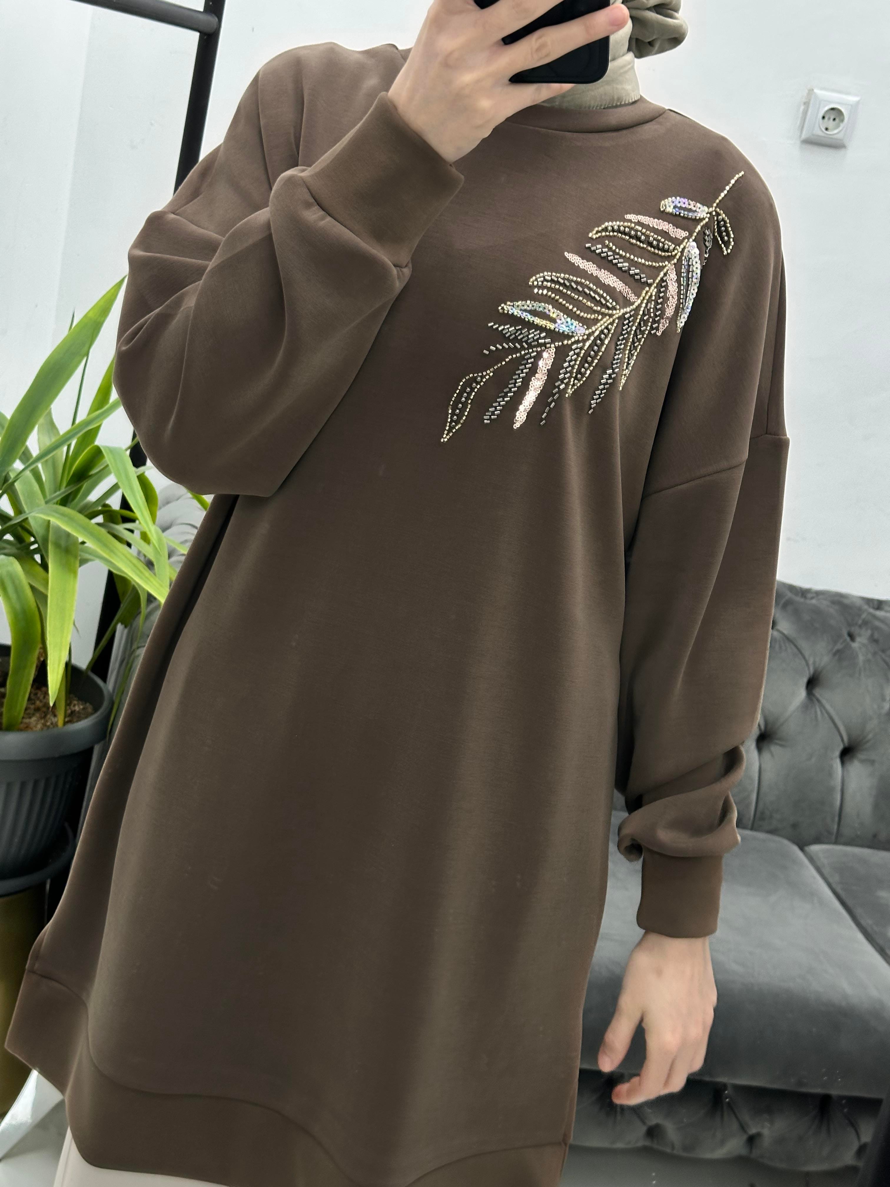 Omzu İşlemeli Tunik Kahve
