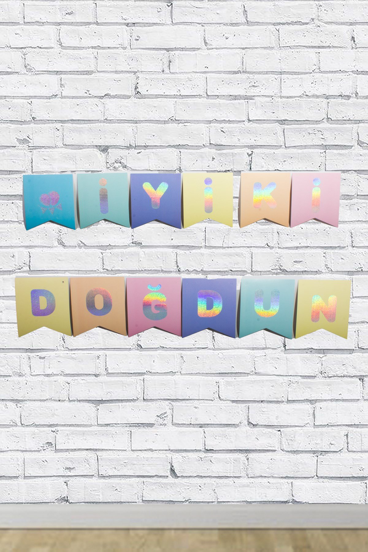 İyi Ki Doğdun Gümüş Yaldızlı Makaron Karışık Renk Banner 180cmPartistST1702