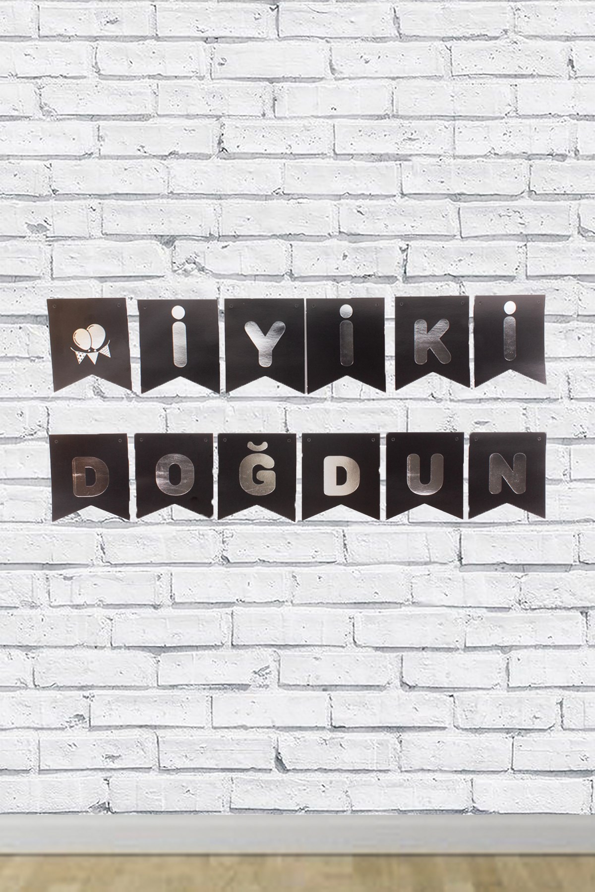 İyi Ki Doğdun Gümüş Yaldızlı Siyah Banner 180cmPartistST1691