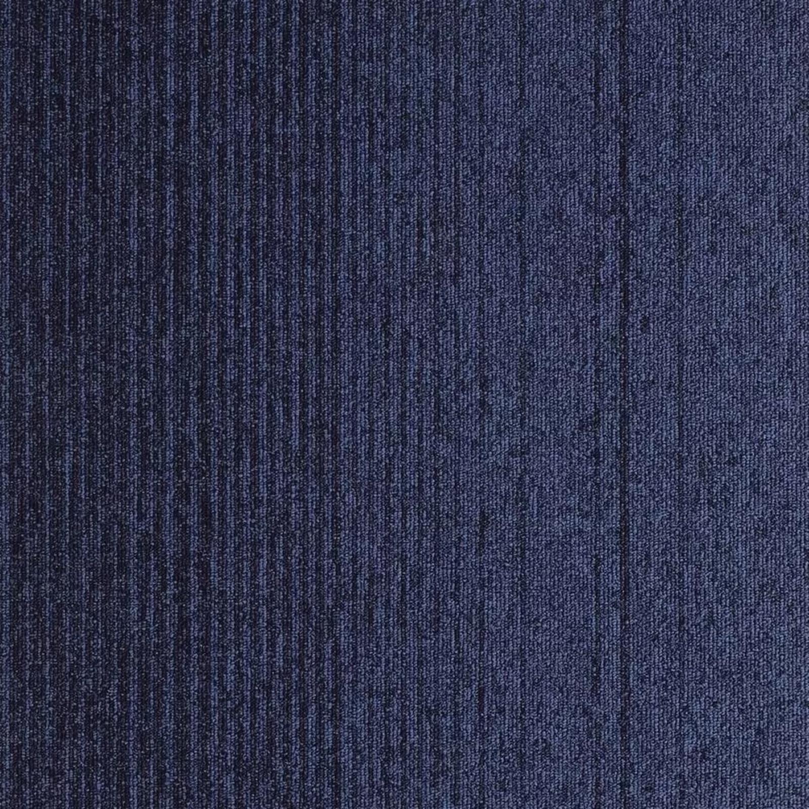 Grade 21502 Karo Halı