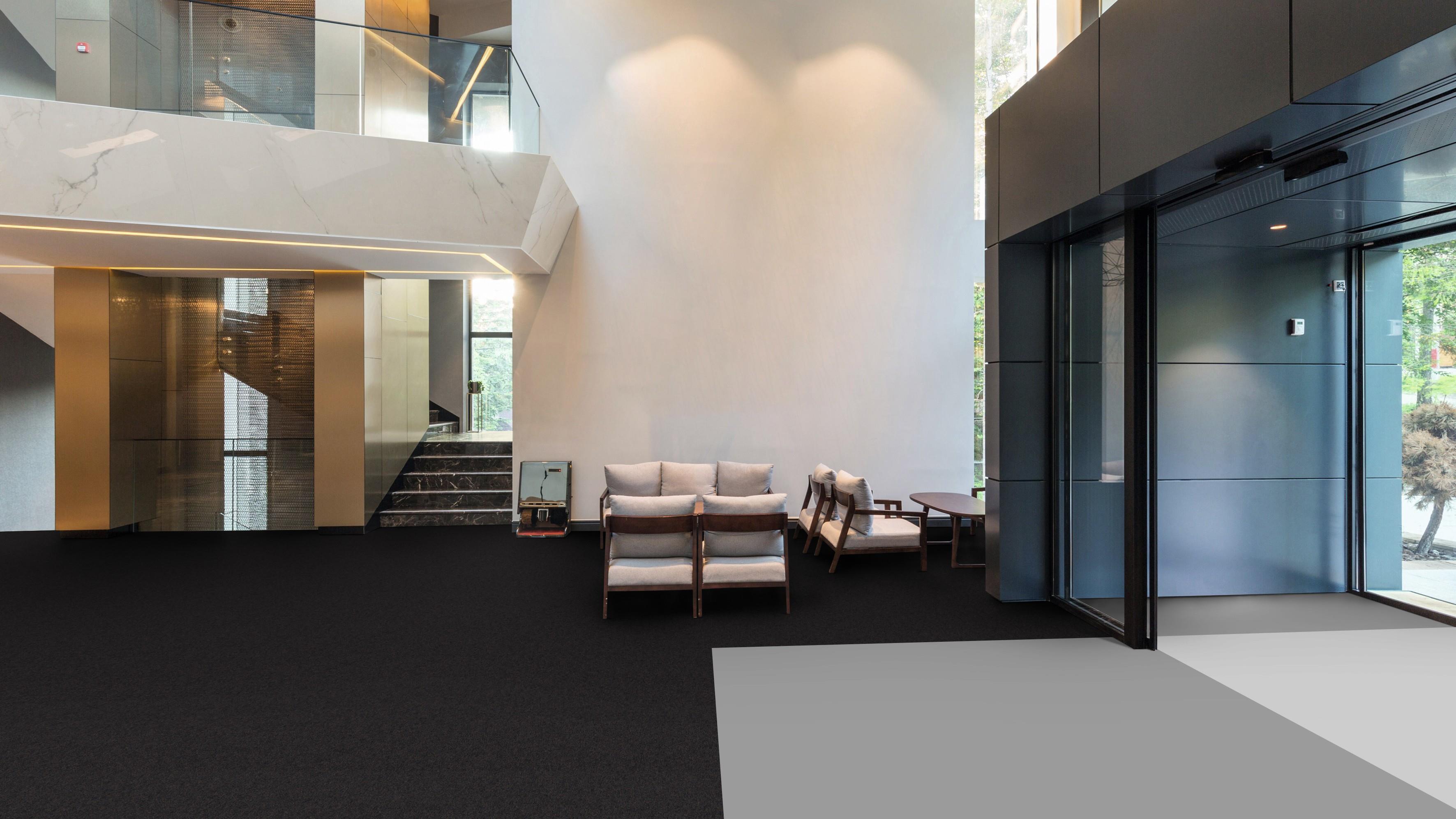 IMPETUS 2101 GRAPHİTE 50*50 cm KARO HALI