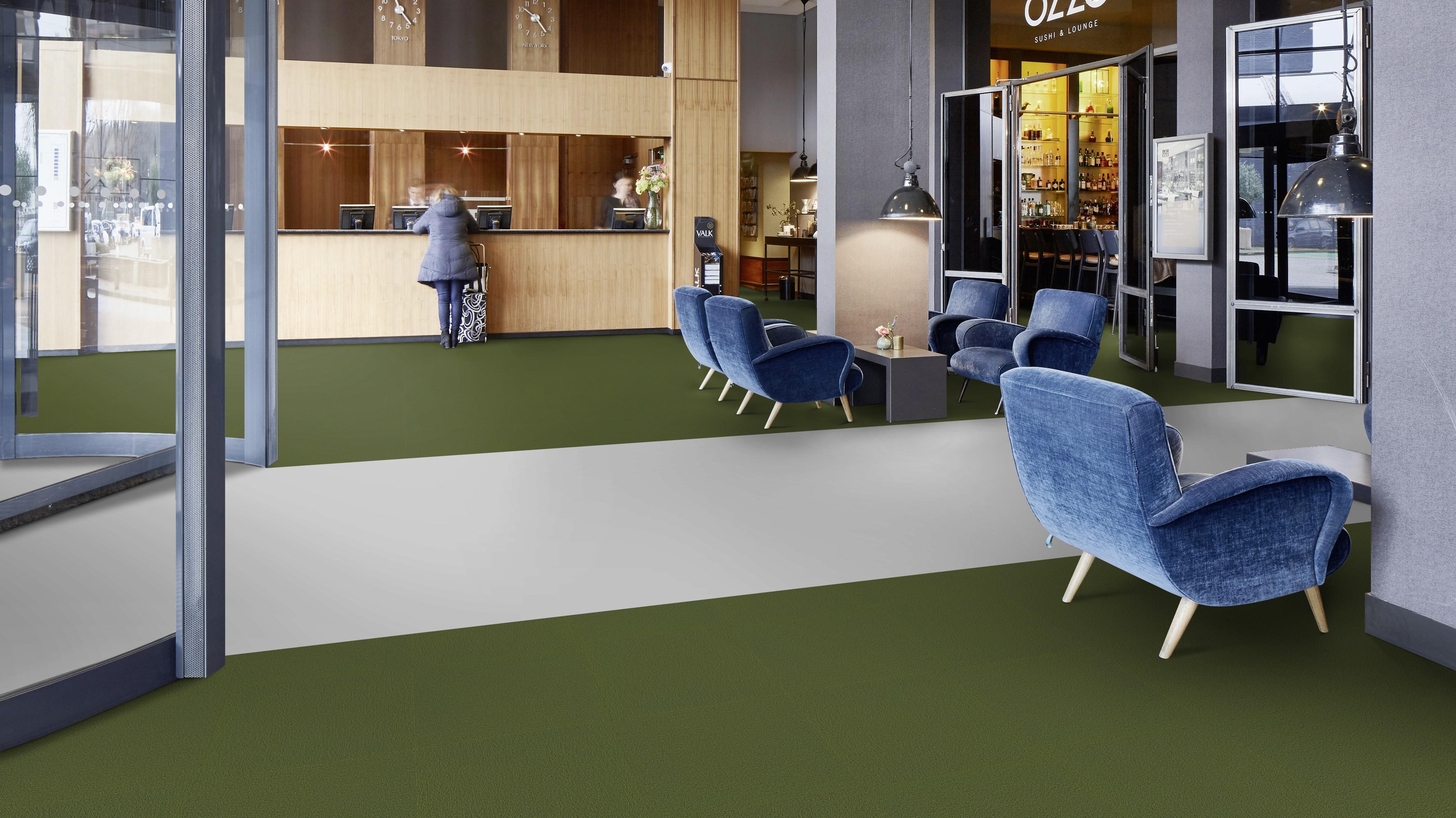 IMPETUS 2116 KRYPTONİNE 50*50 cm KARO HALI