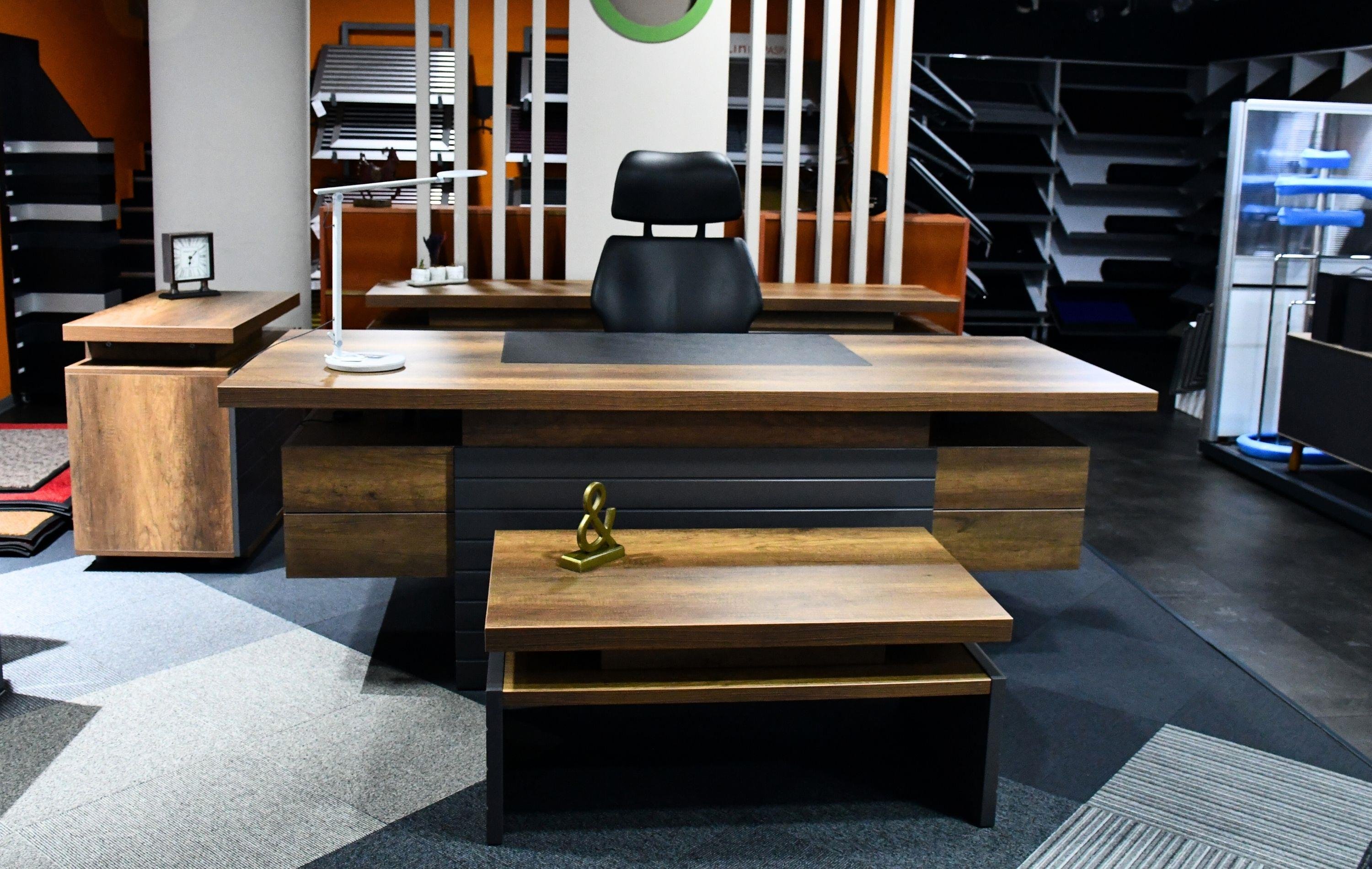 Luster 220 lik Yönetici Masa Takımı