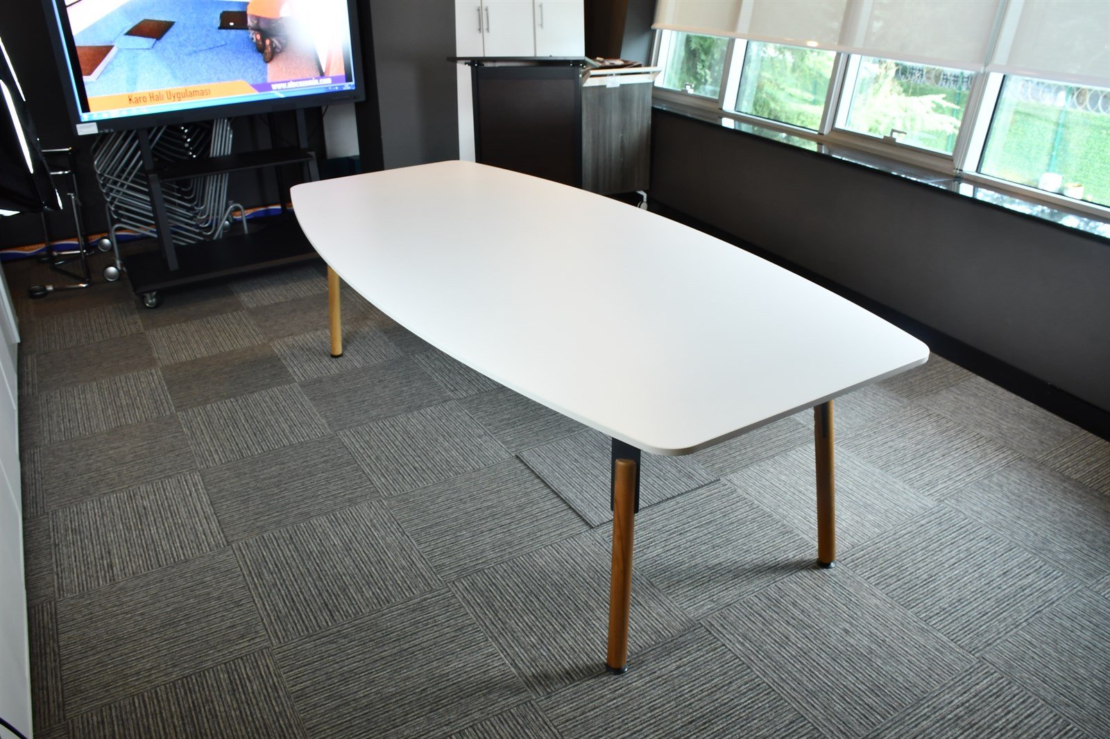 Nord 260 lık Toplantı Masası - Beyaz Tabla - Antrasit Ayak