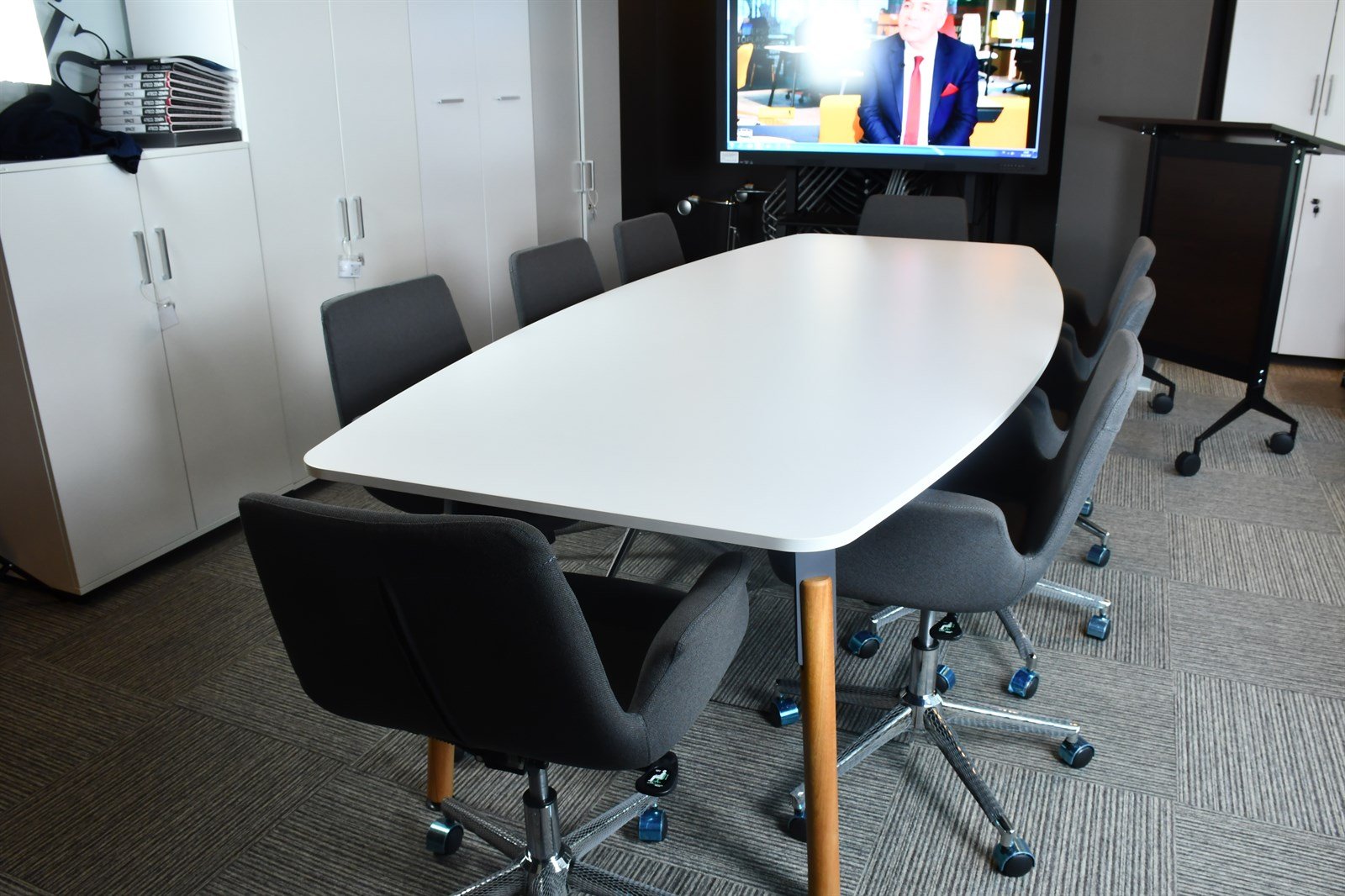 Nord 260 lık Toplantı Masası - Beyaz Tabla - Antrasit Ayak