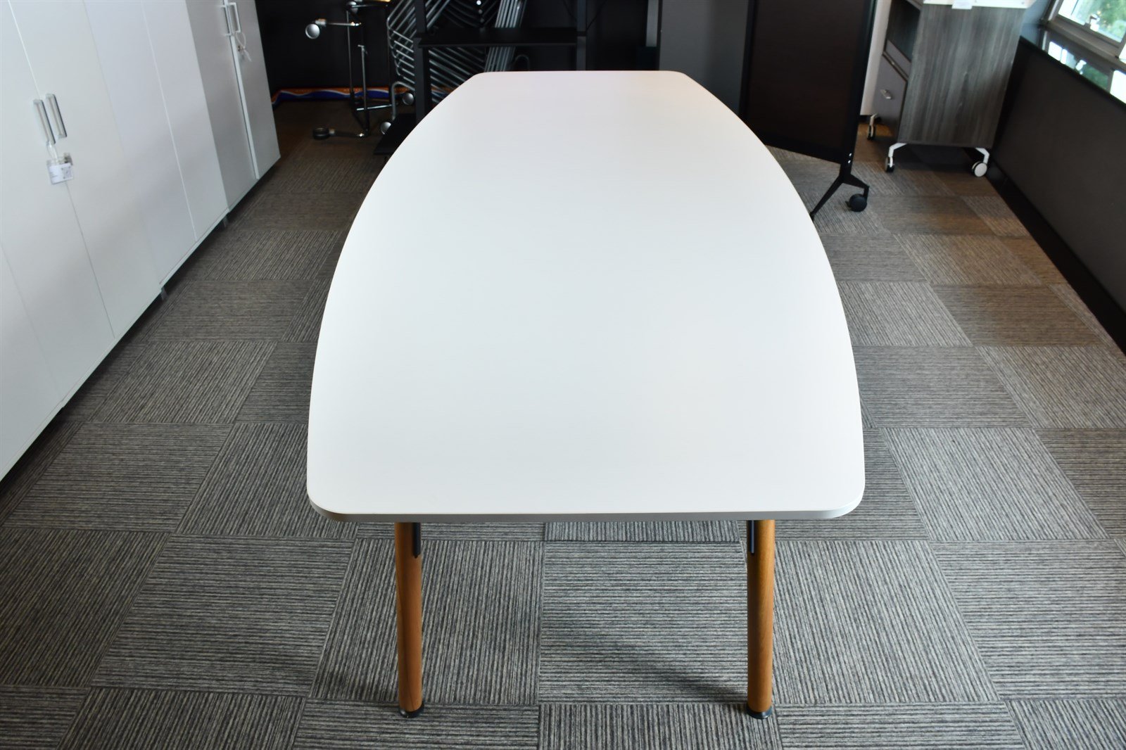 Nord 260 lık Toplantı Masası - Beyaz Tabla - Antrasit Ayak