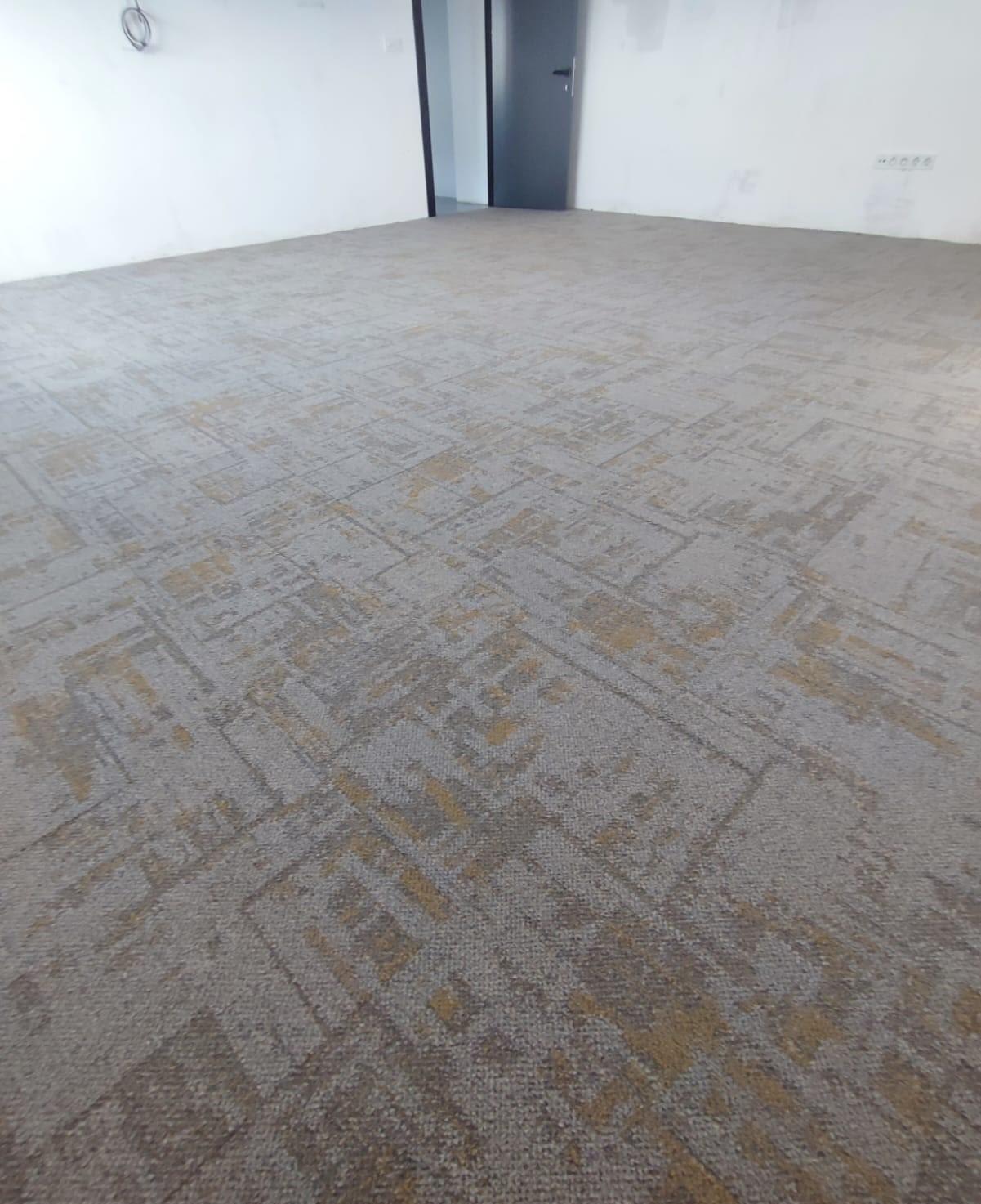 Paradise 101 Keçe Taban Karo Halı