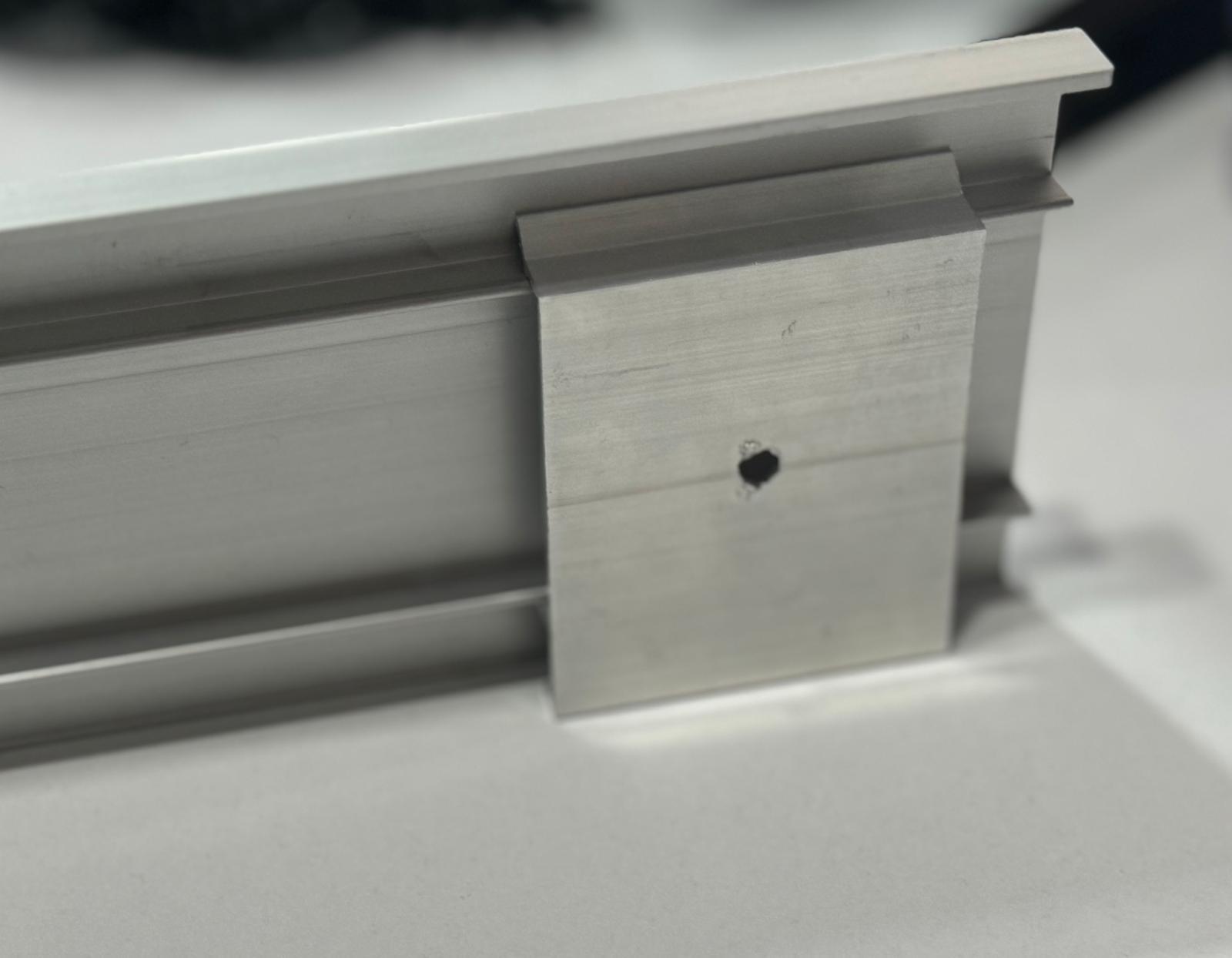 RAIN 100 mm Alüminyum Süpürgelik  Pres / Ham Boyasız