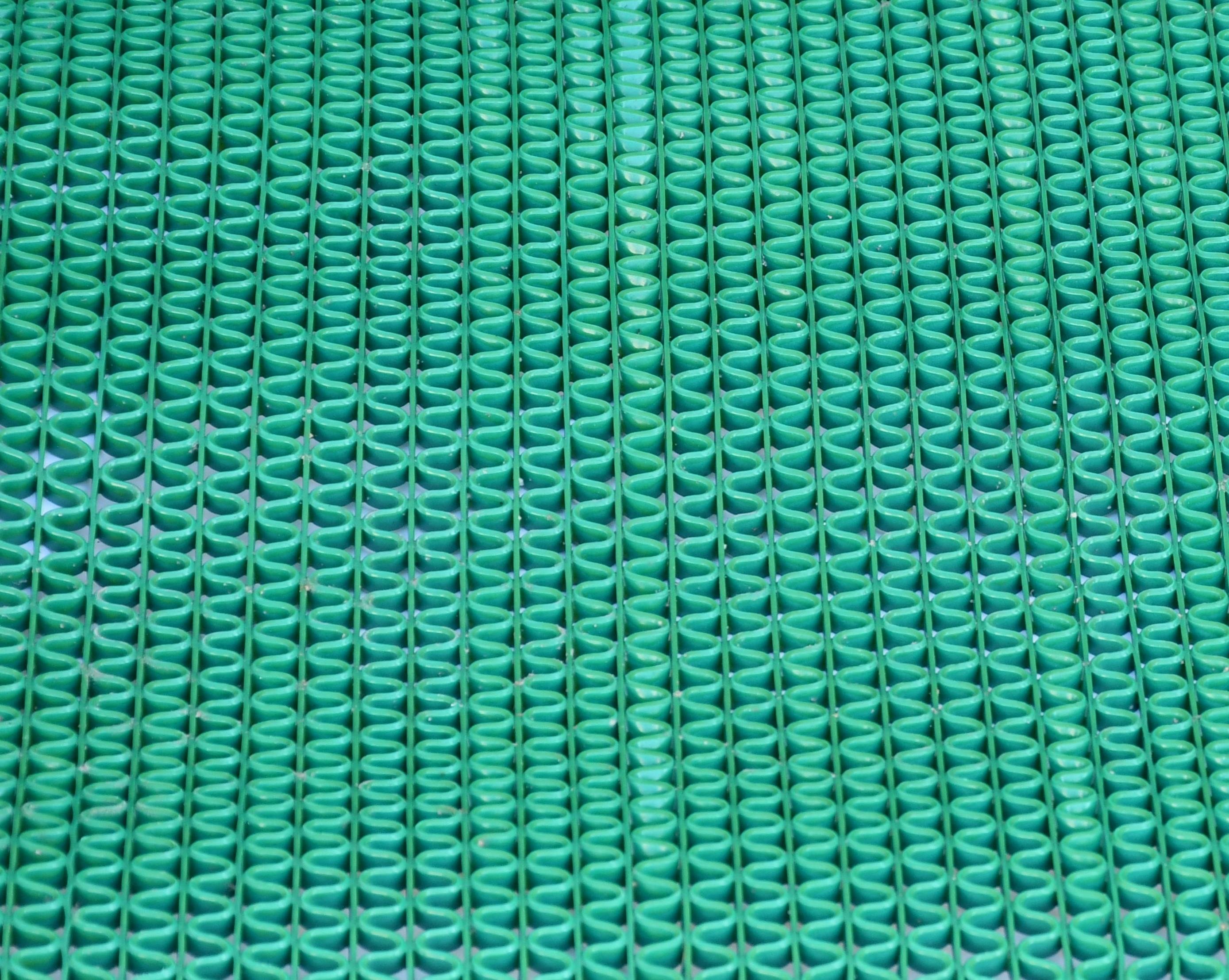 Yeşil 8 mm Zigzag Paspas En:1,20 Boy: 2,75 mt