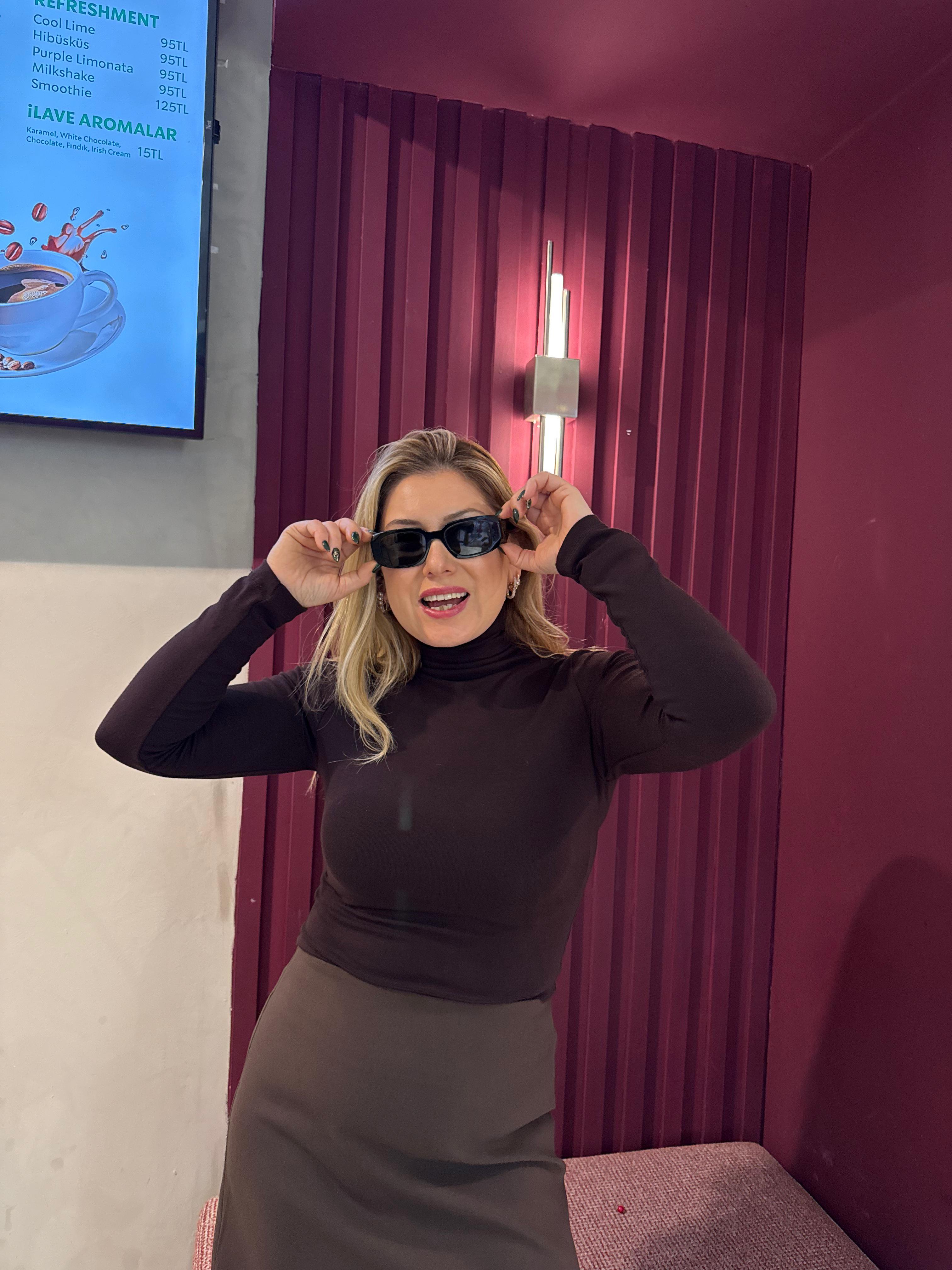 Bluz1160 MASSİ Balıkçı Yaka Body Kahve