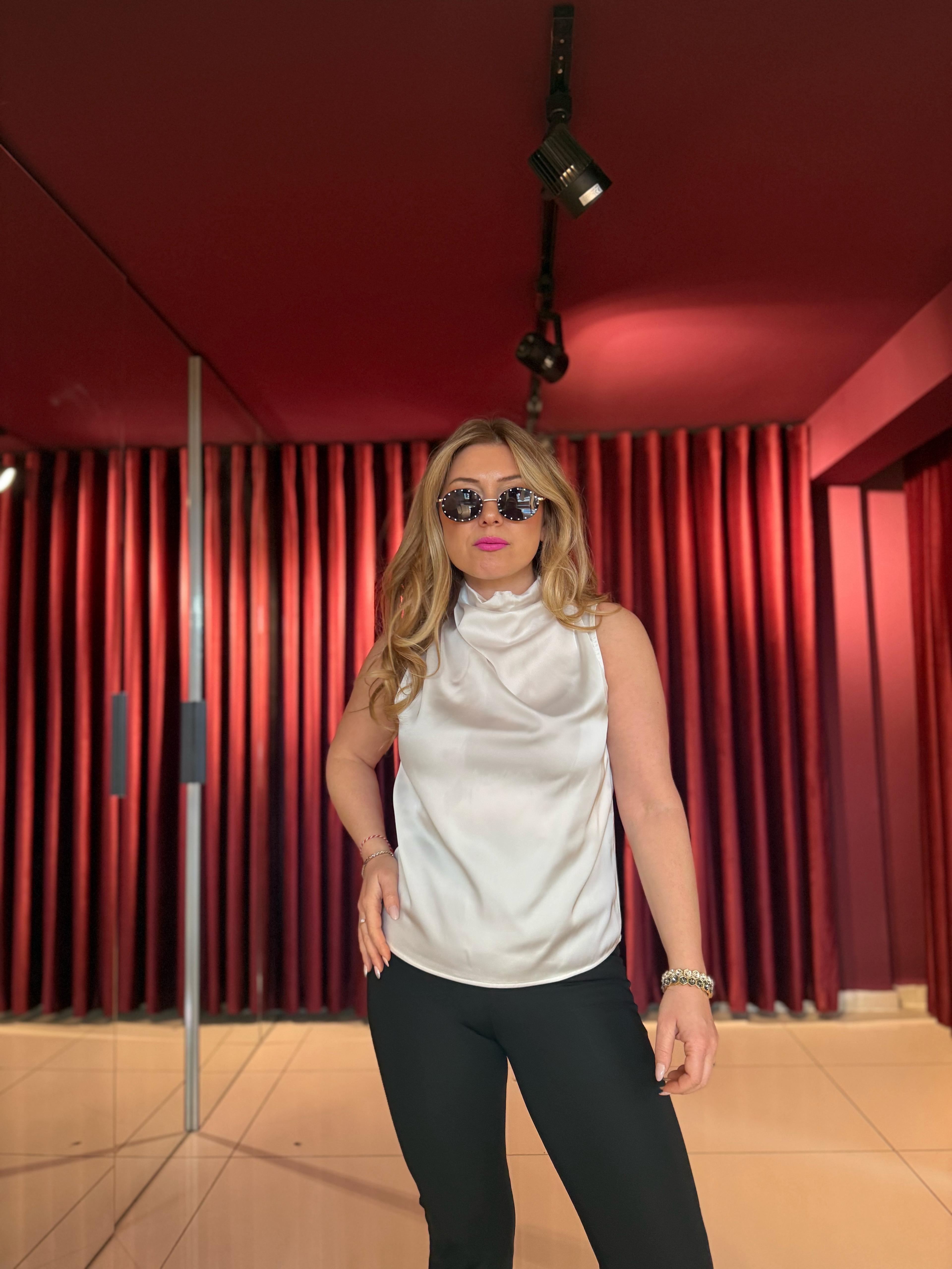 Bluz241407 Omuz Pileli Degaje Yaka Bluz Beyaz