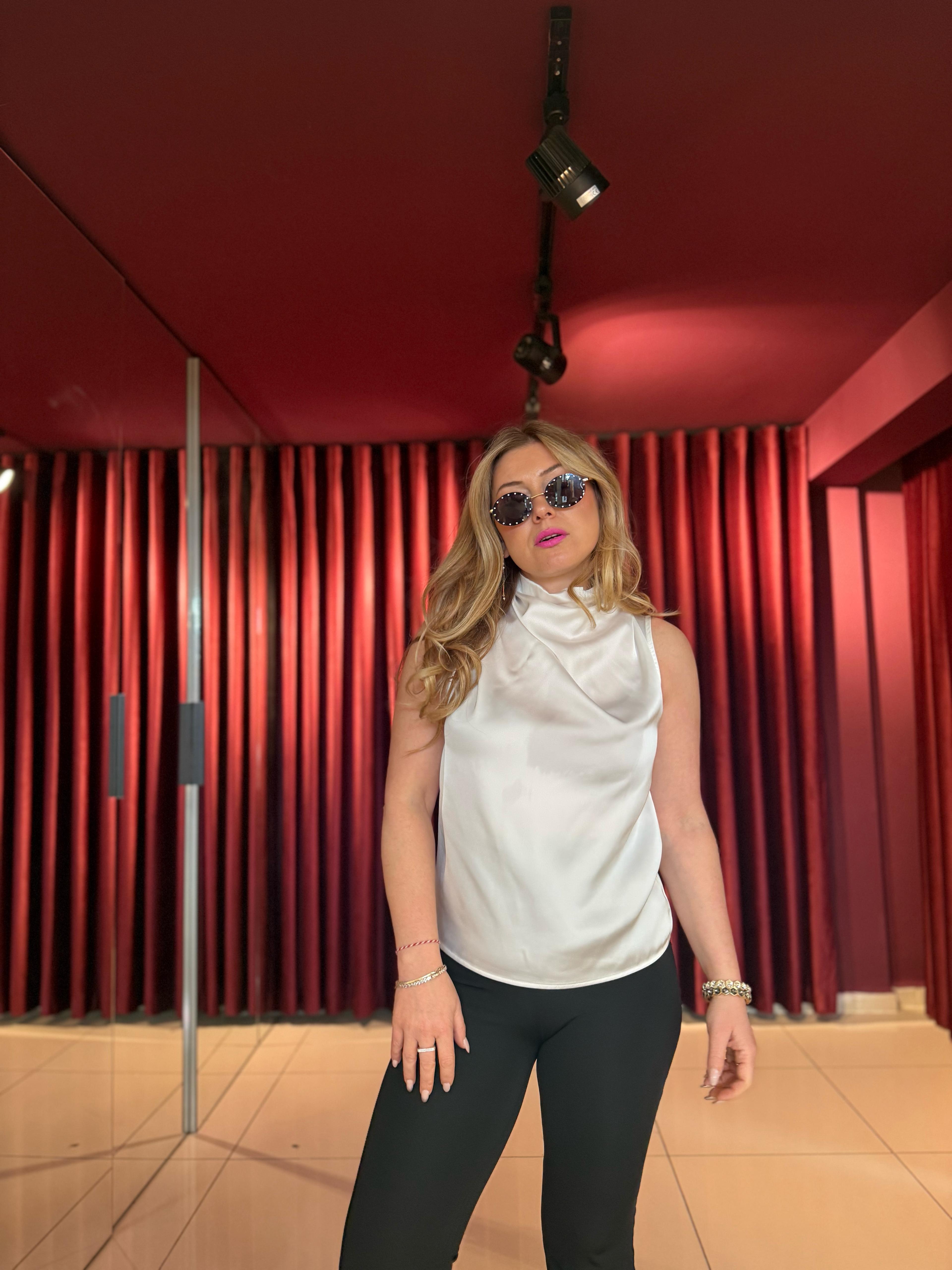 Bluz241407 Omuz Pileli Degaje Yaka Bluz Beyaz