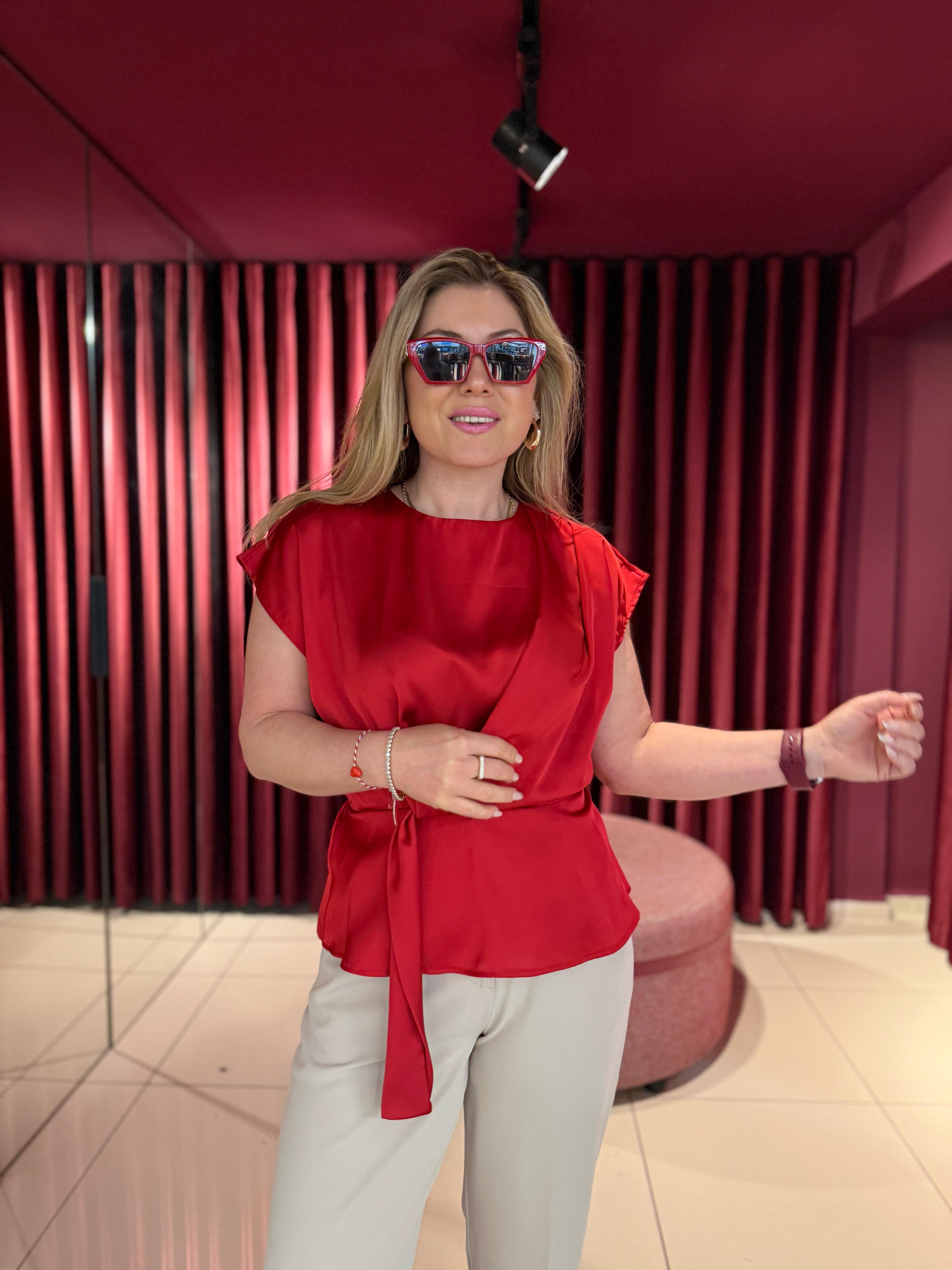 Bluz242201 Ön Bağcıklı Düşük Omuz Detaylı Bluz Kırmızı 