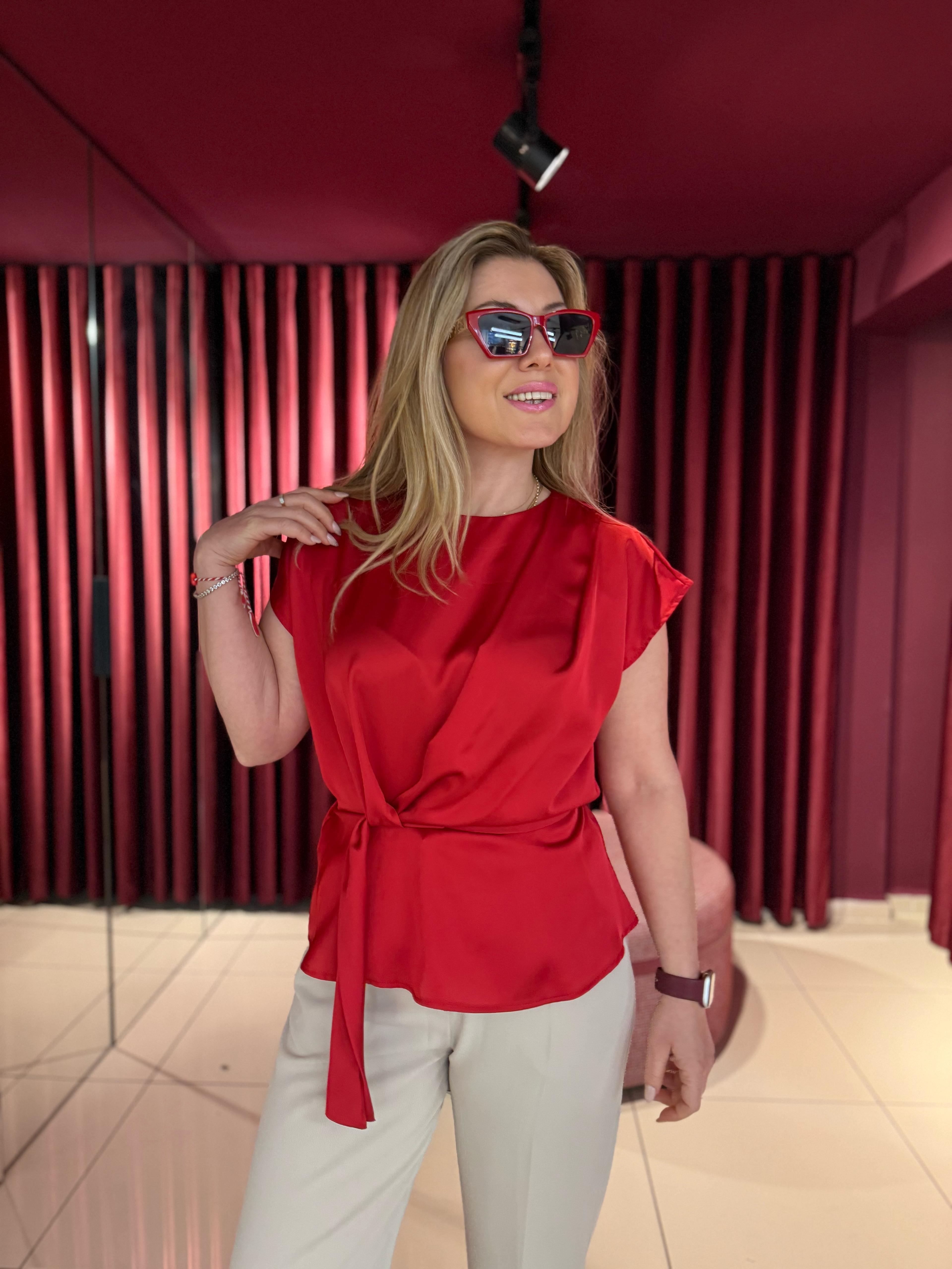 Bluz242201 Ön Bağcıklı Düşük Omuz Detaylı Bluz Kırmızı 