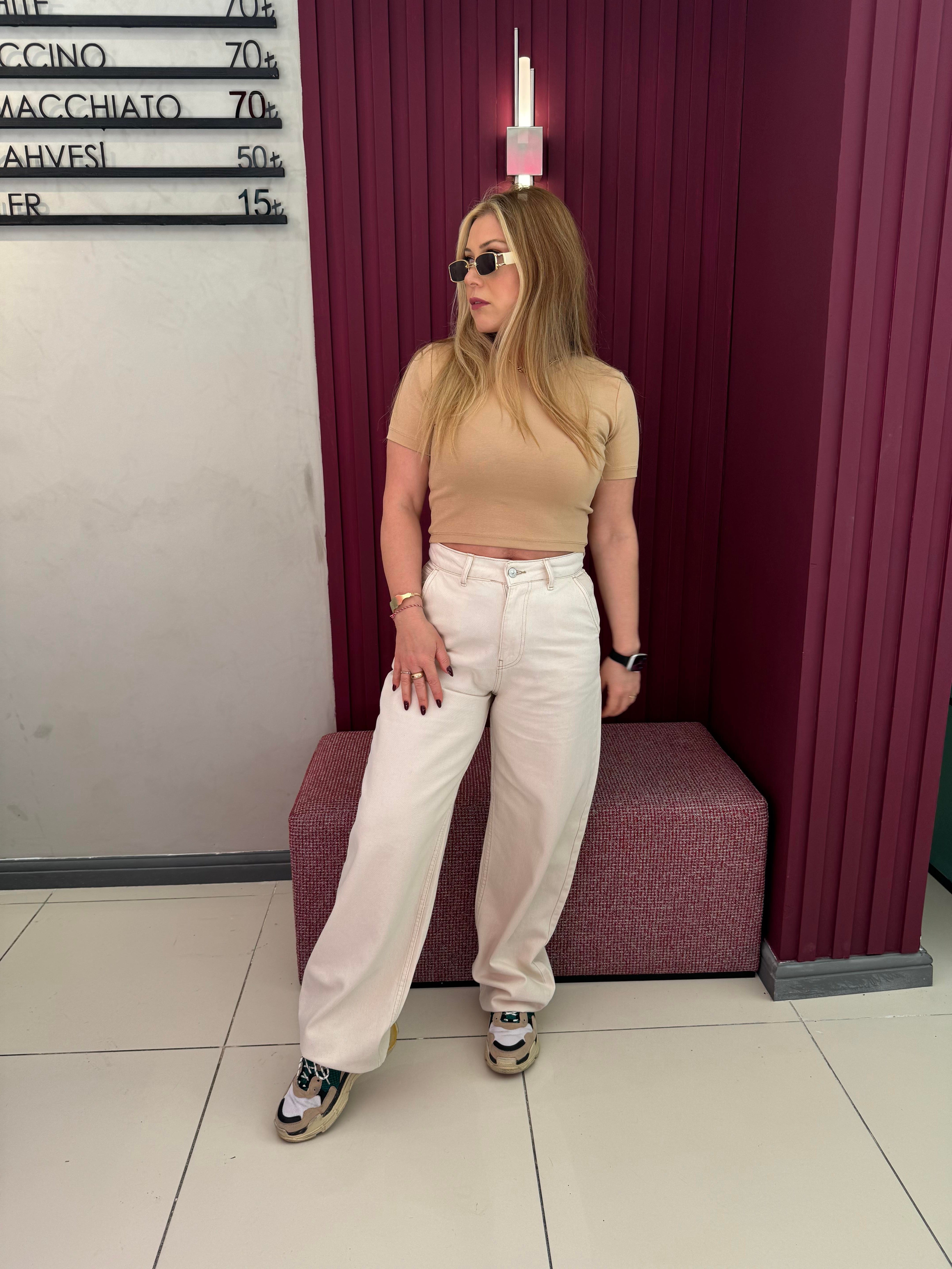 T-Shirt30124 Crop T-Shirt Camel