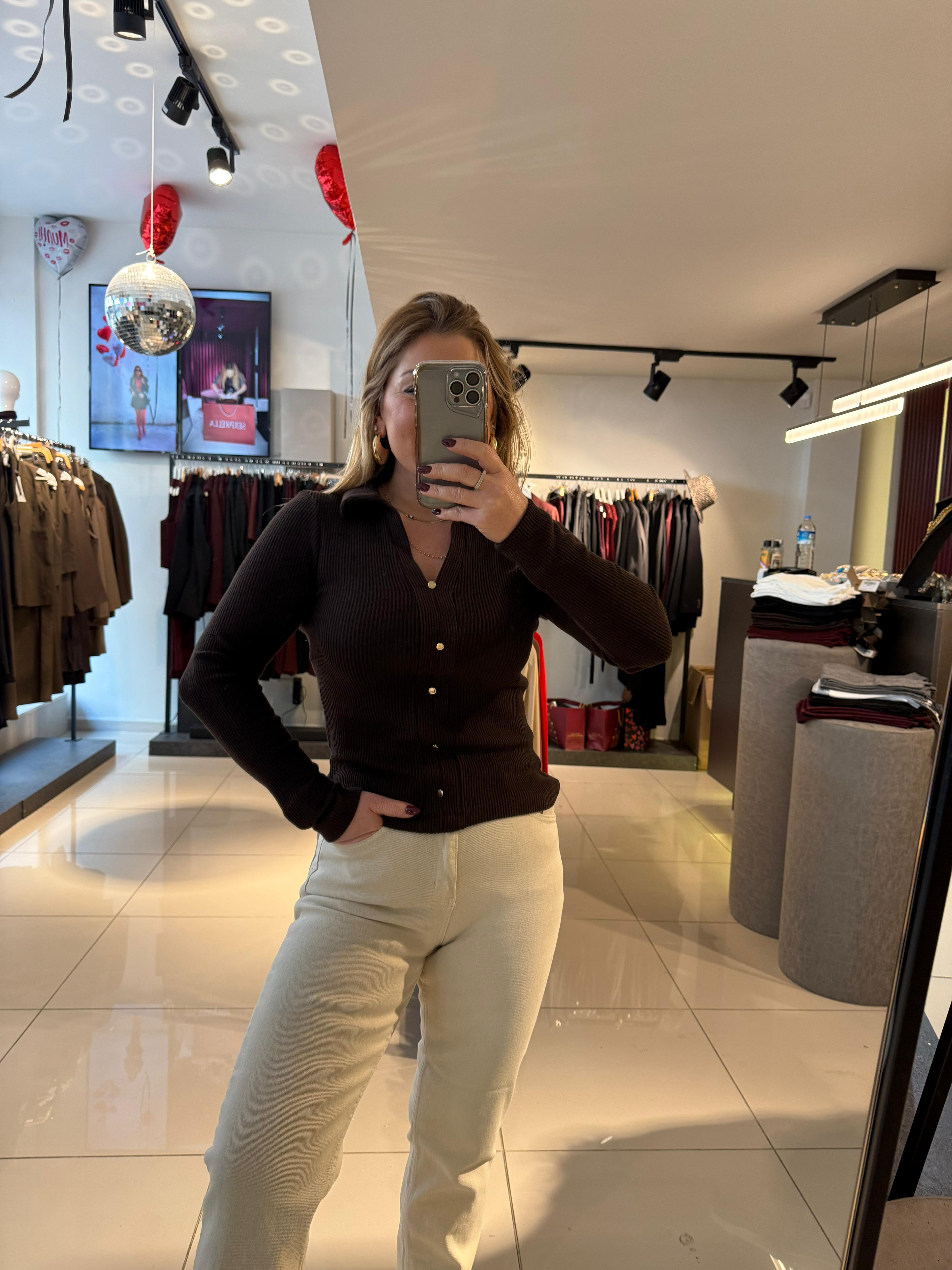 Bluz31436 Polo Yaka Düğme Detay Top Kahve