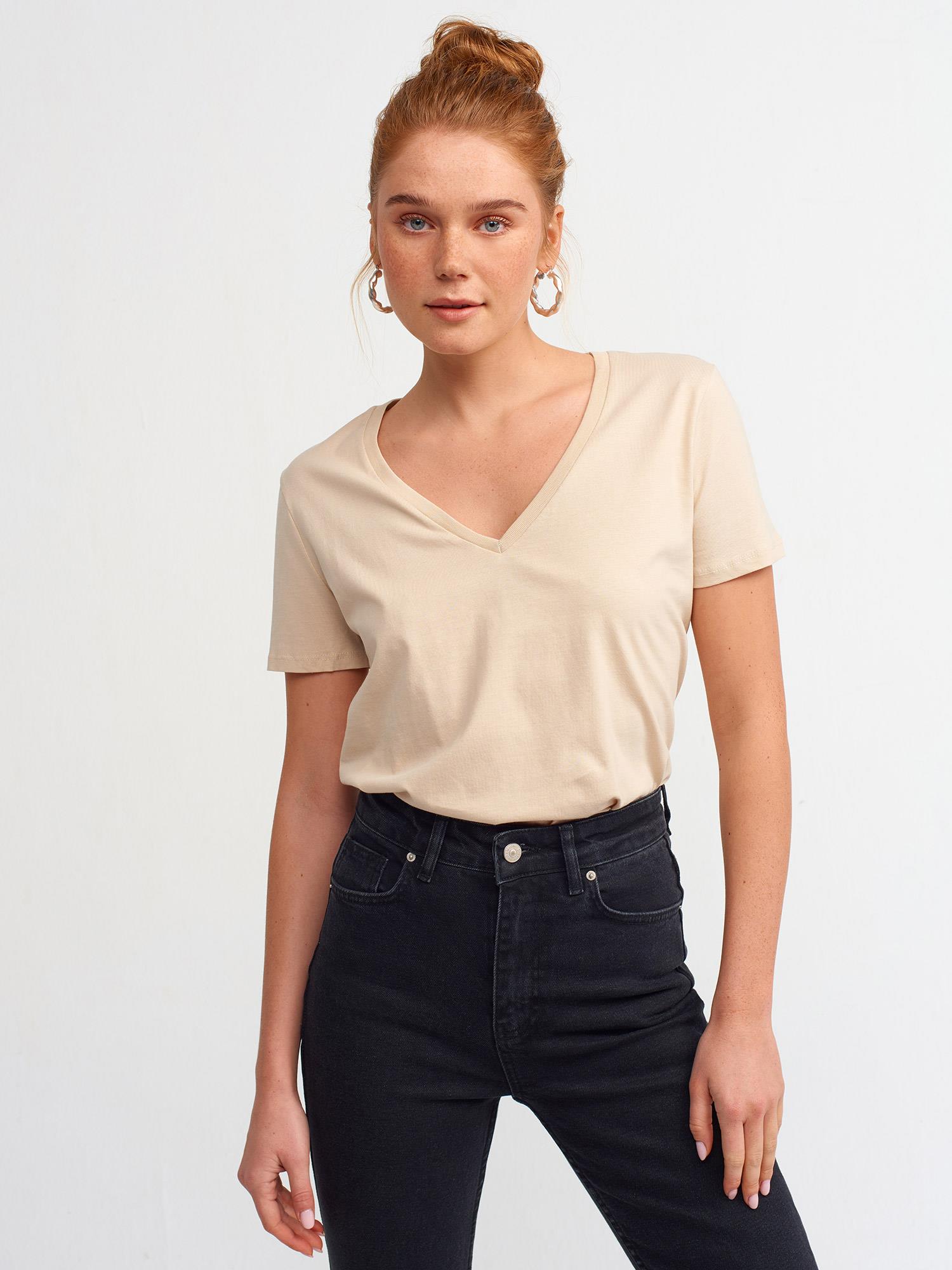 T-Shirt3470 V Yaka Basic T-Shirt Bej