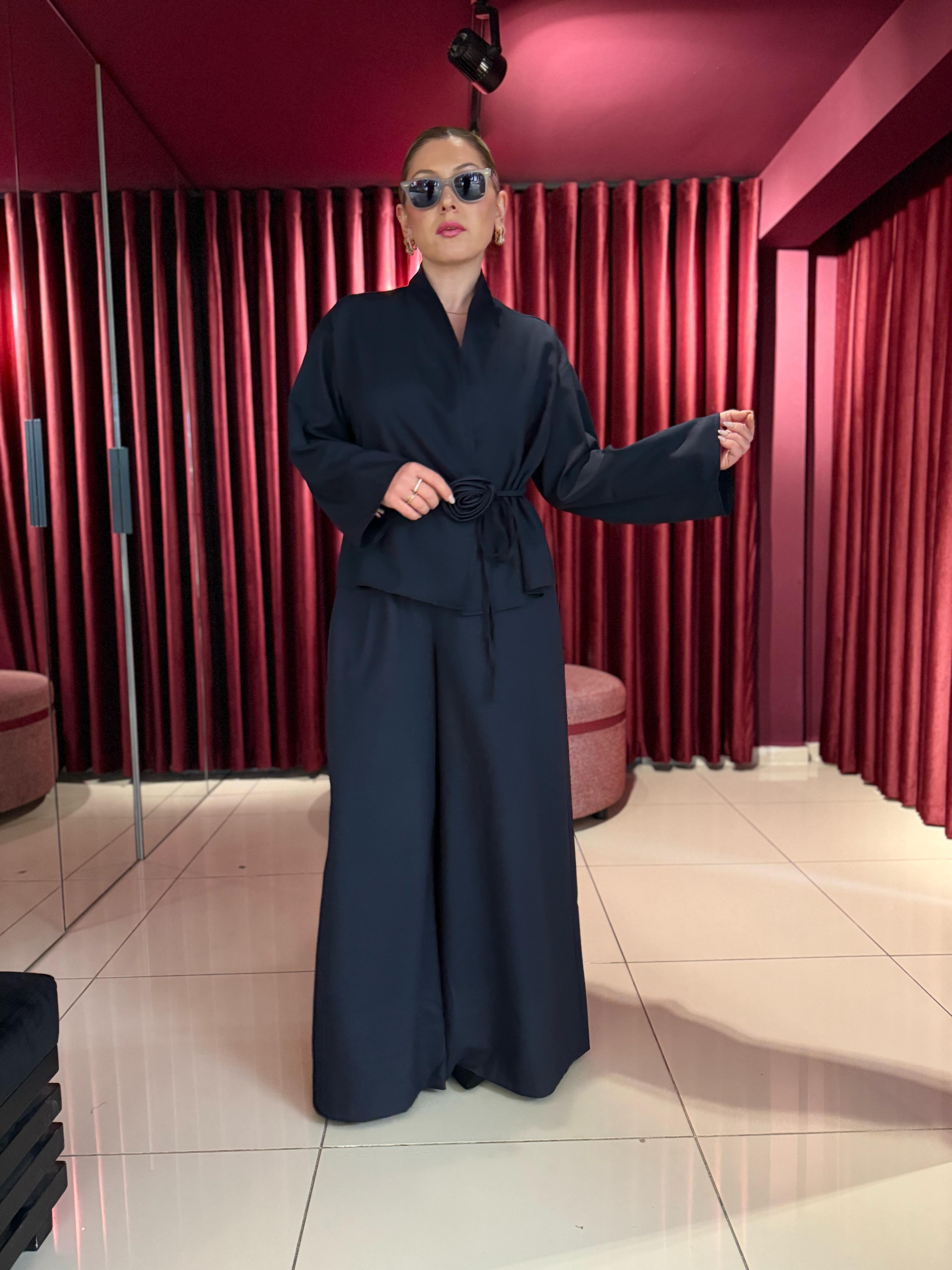 Takım8637 Gül Detaylı Kimono Takım Lacivert