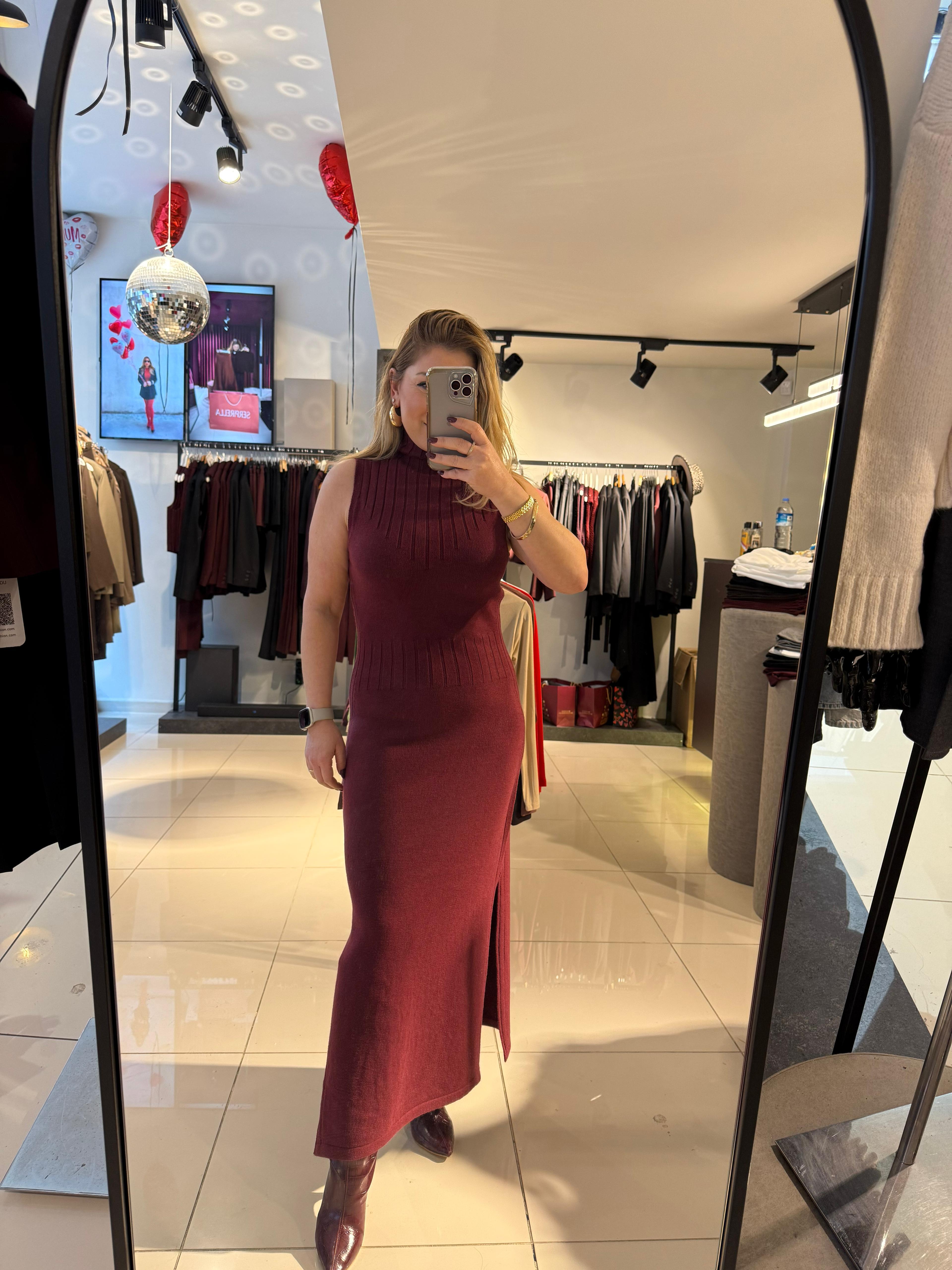 Midi Elbiseler90243 Dik Yaka Yırtmaçlı Triko Elbise Bordo Melanj