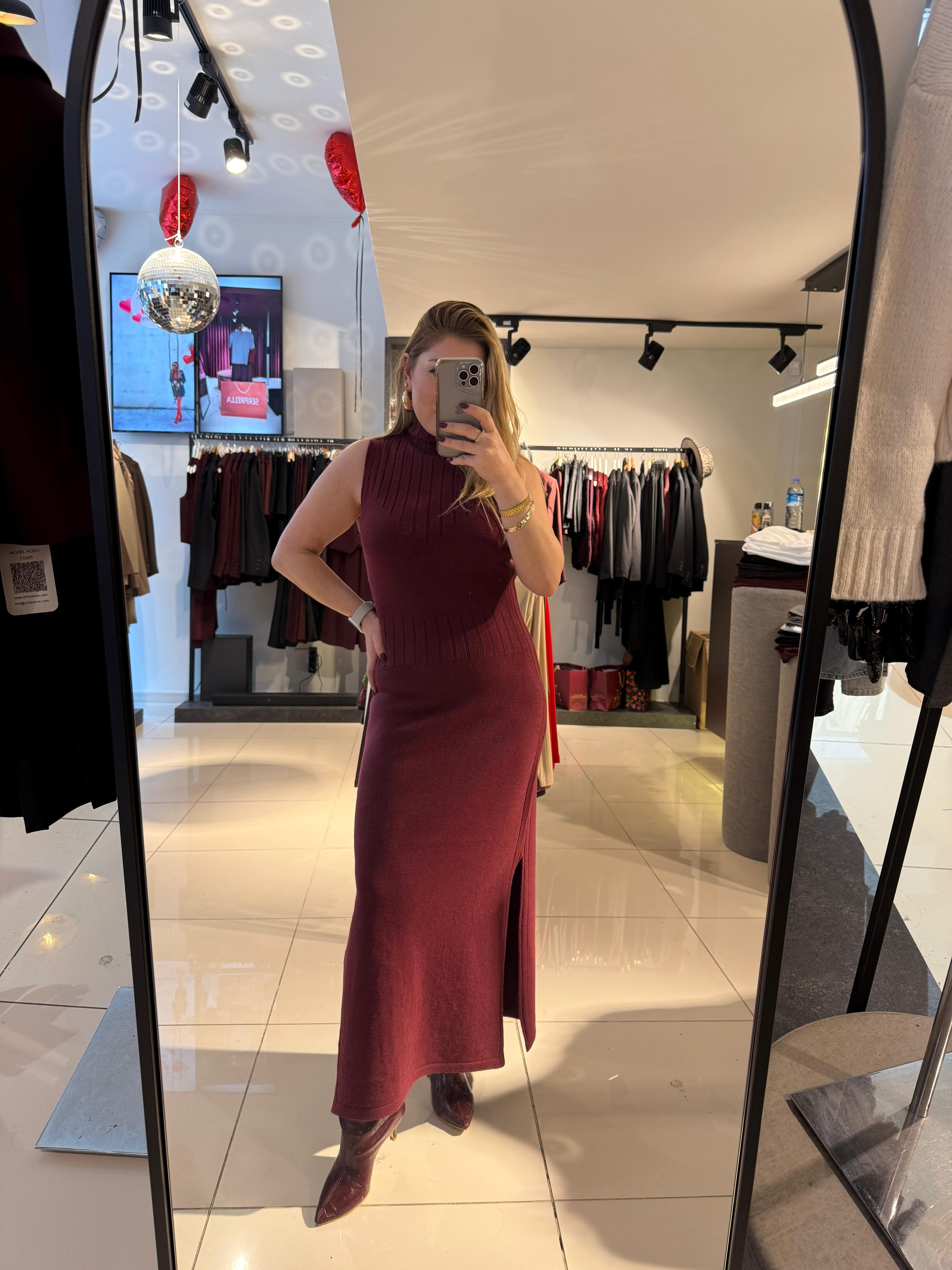 Midi Elbiseler90243 Dik Yaka Yırtmaçlı Triko Elbise Bordo Melanj