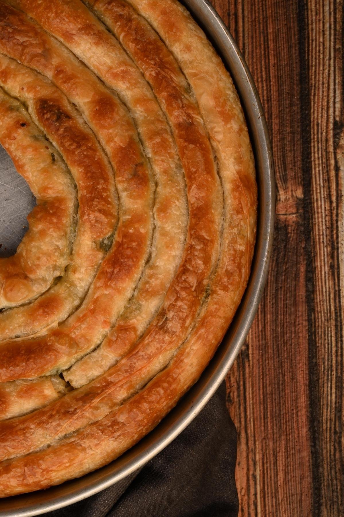 Pişirilmiş Ispanaklı Boşnak Böreği