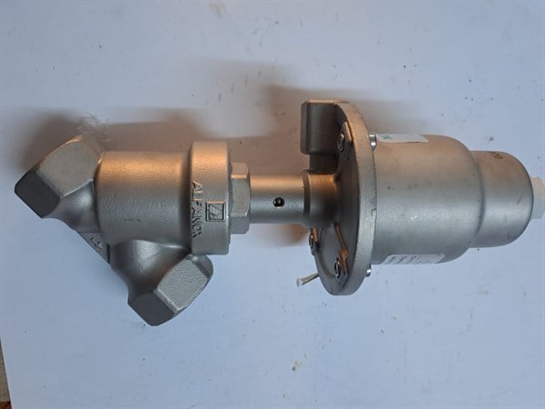 TOLON YEDEK PARÇATOLON PİSTONLU BUHAR VANASI KROM 1/2''