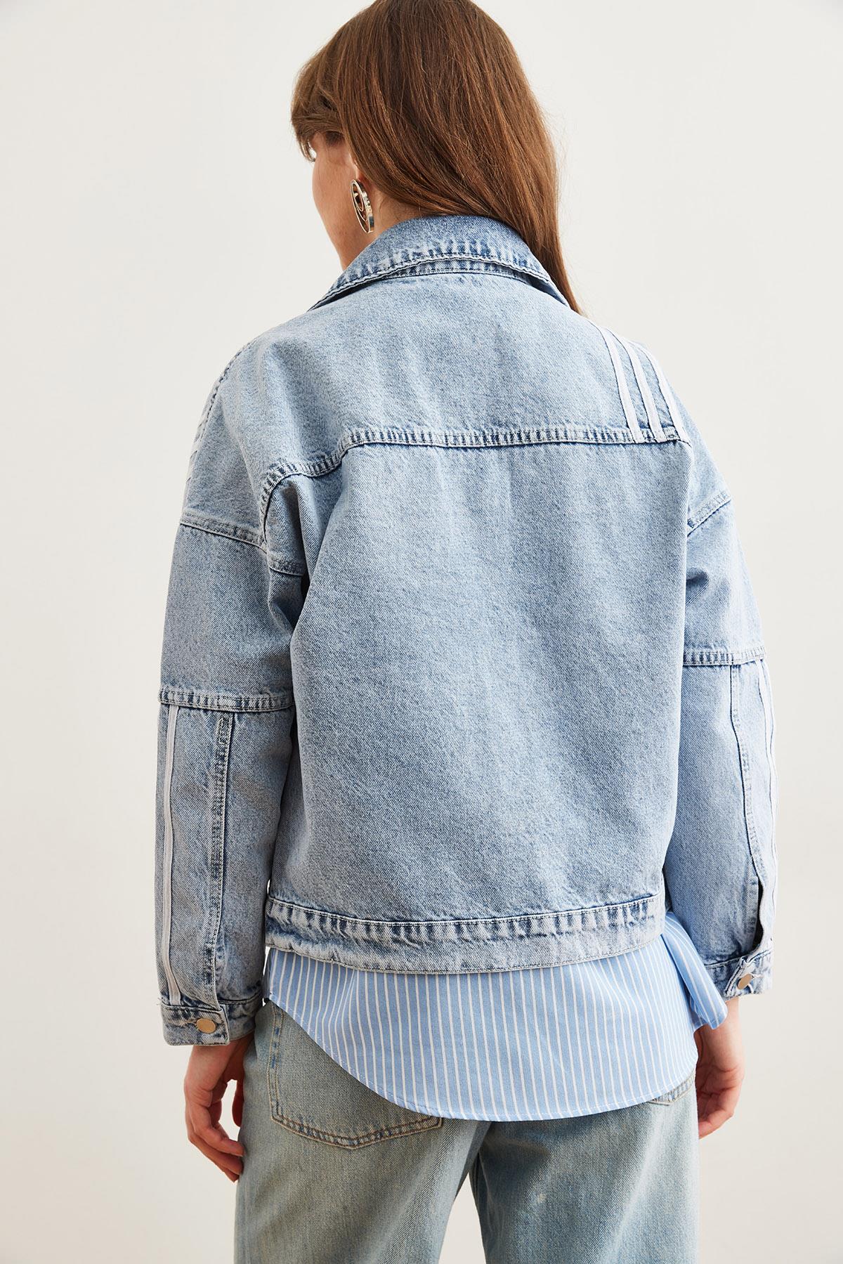 3 Şerit Detaylı Cepli Denim Ceket Mavi