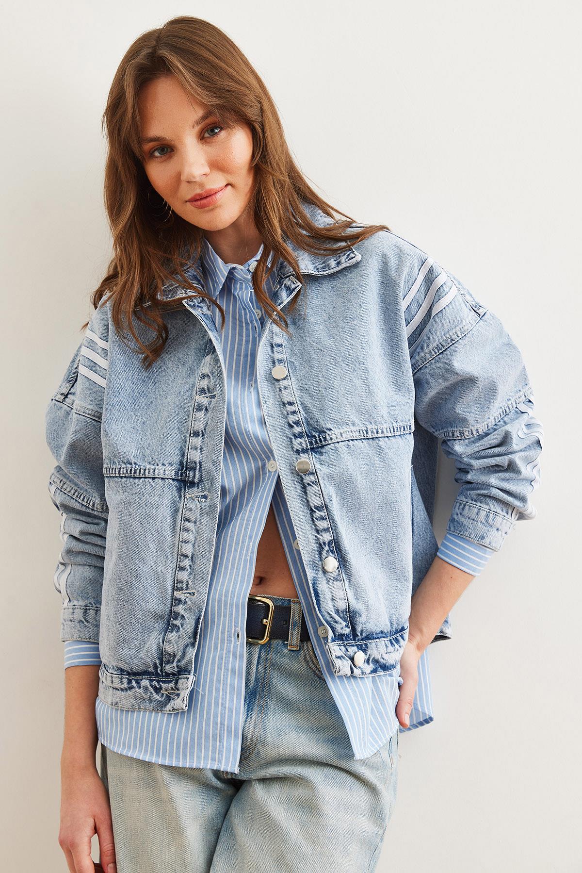 3 Şerit Detaylı Cepli Denim Ceket Mavi