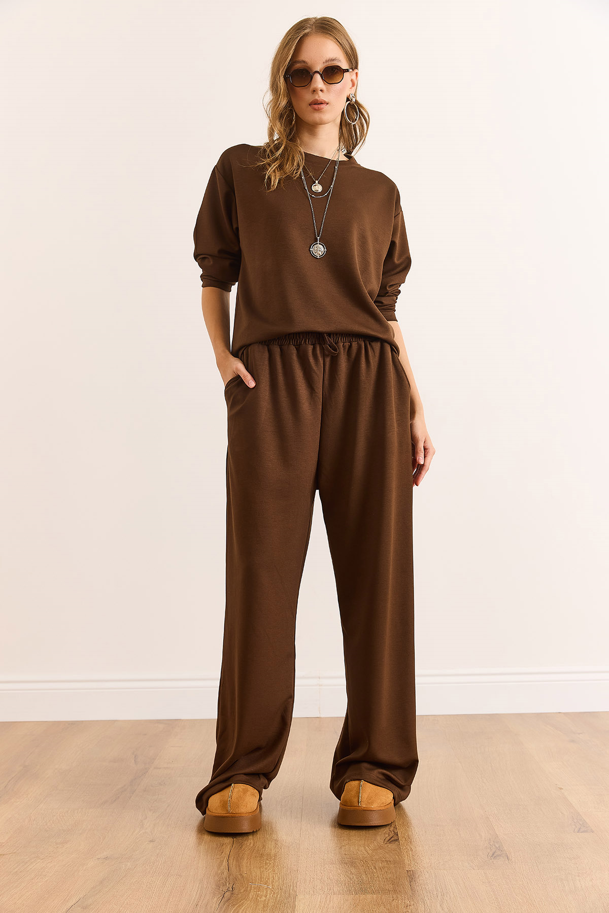 Alt Üst Basic Modal Tuşeli Eşofman Takımı Kahverengi