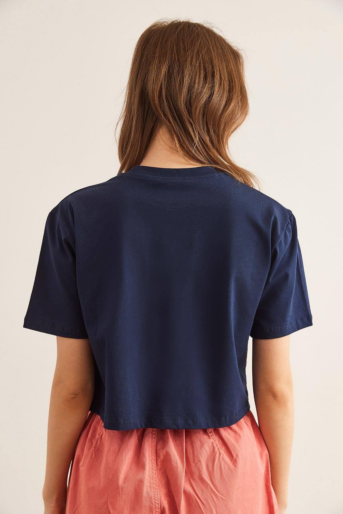 Amore Baskılı Crop Pamuk Tişört Lacivert