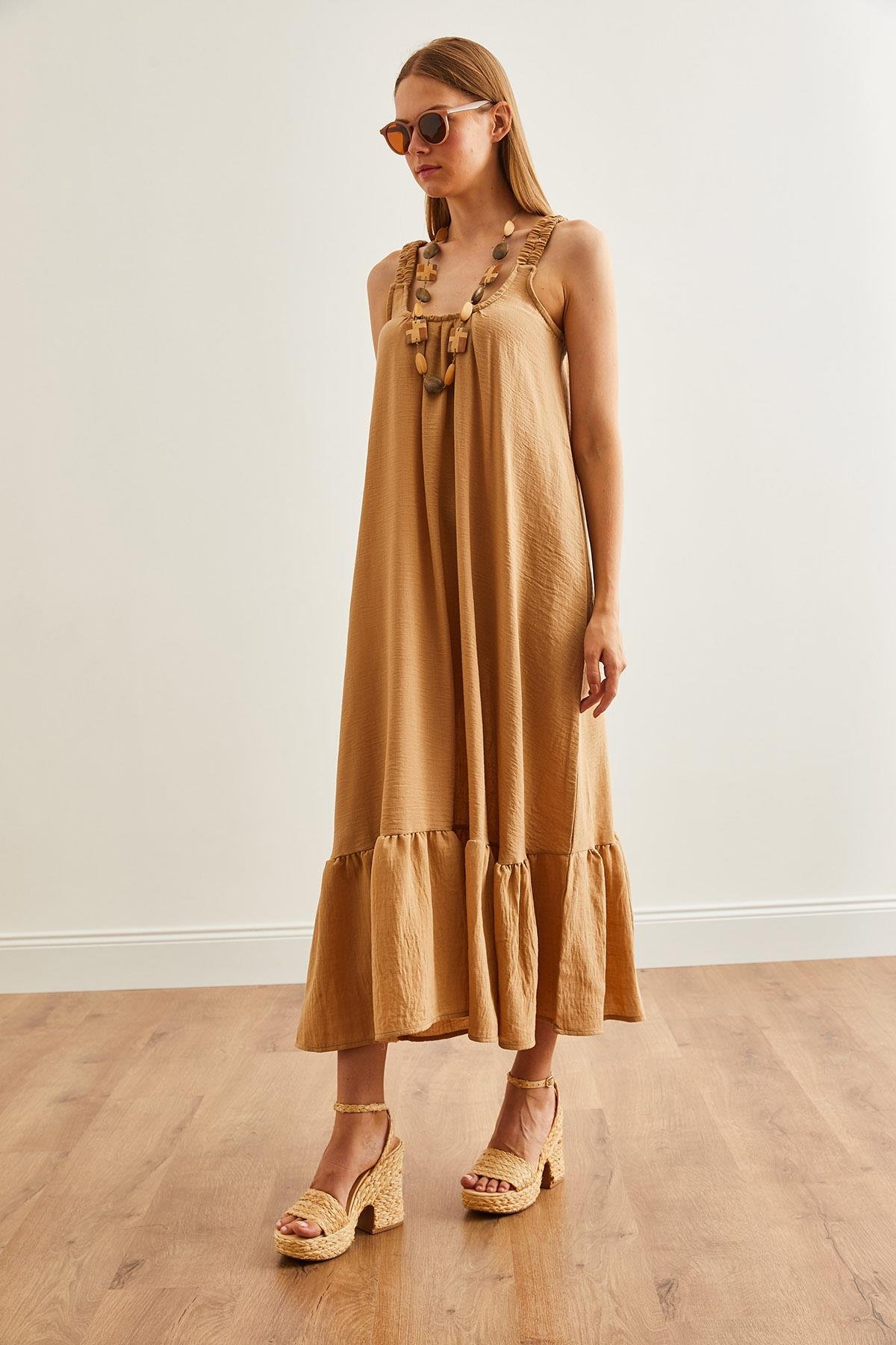 Askılı Oversize Maxi Dokuma Elbise Camel