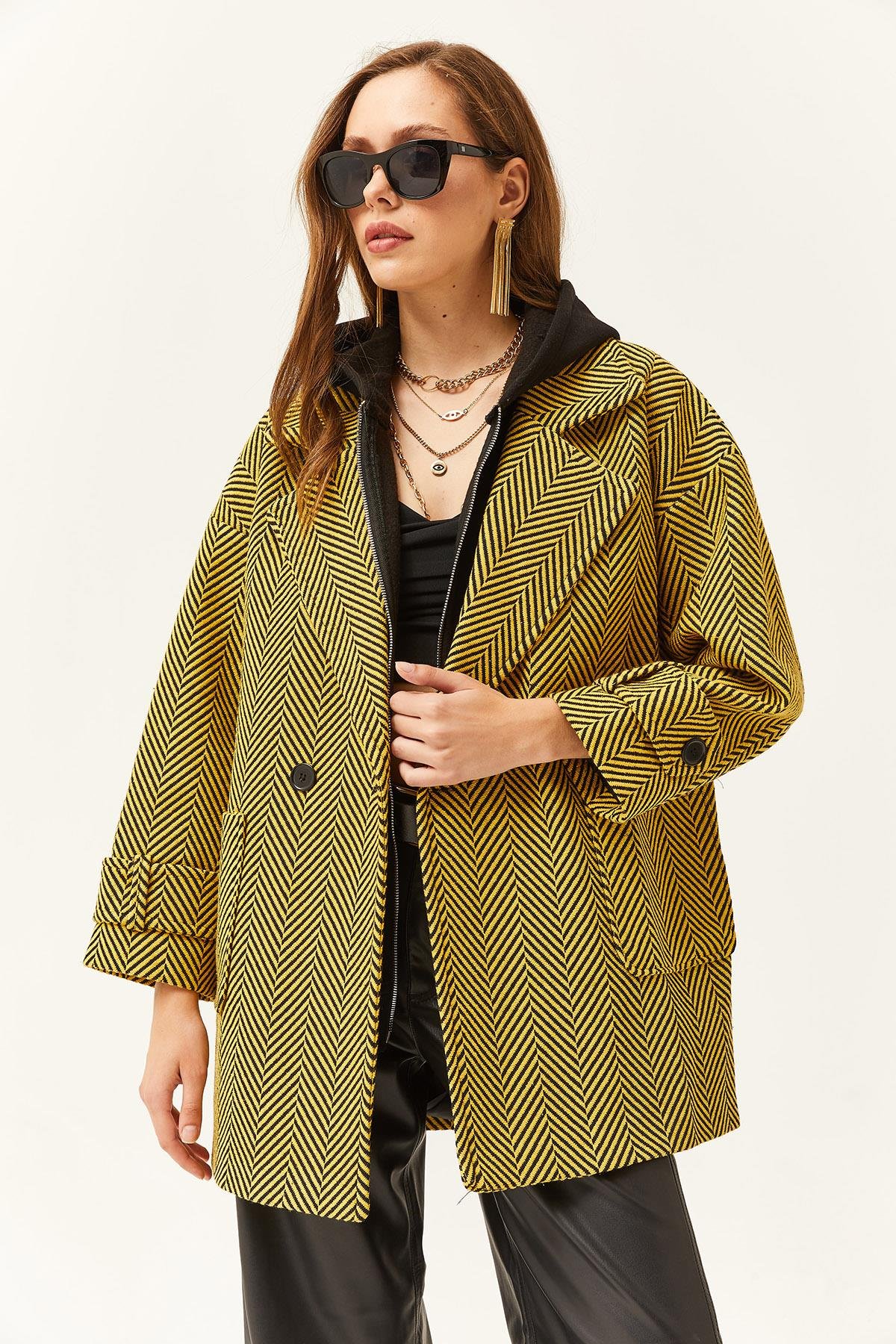 Astarlı Cepli Oversize Balıksırtı Kaban Yağ Yeşili