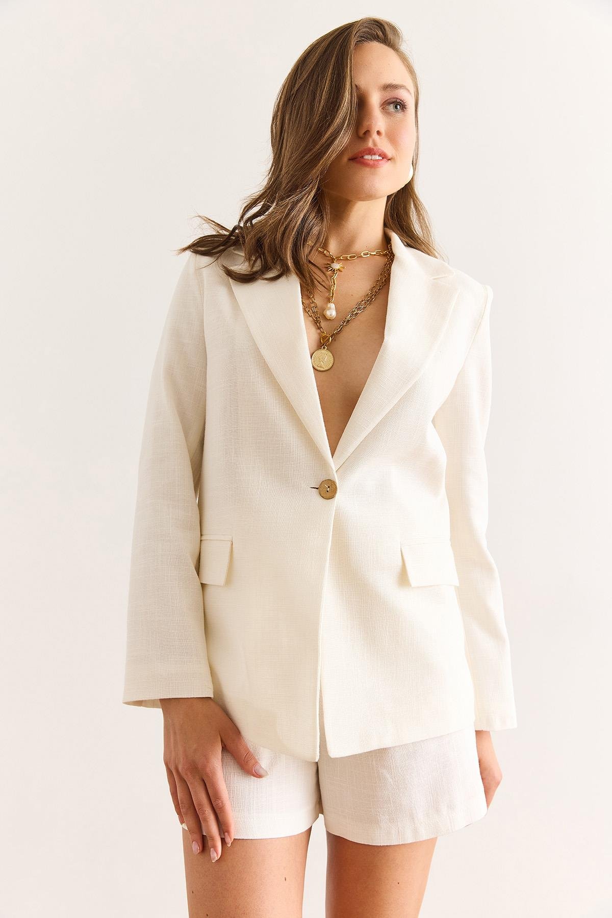 Astarlı Keten Görünümlü Blazer Ceket Beyaz